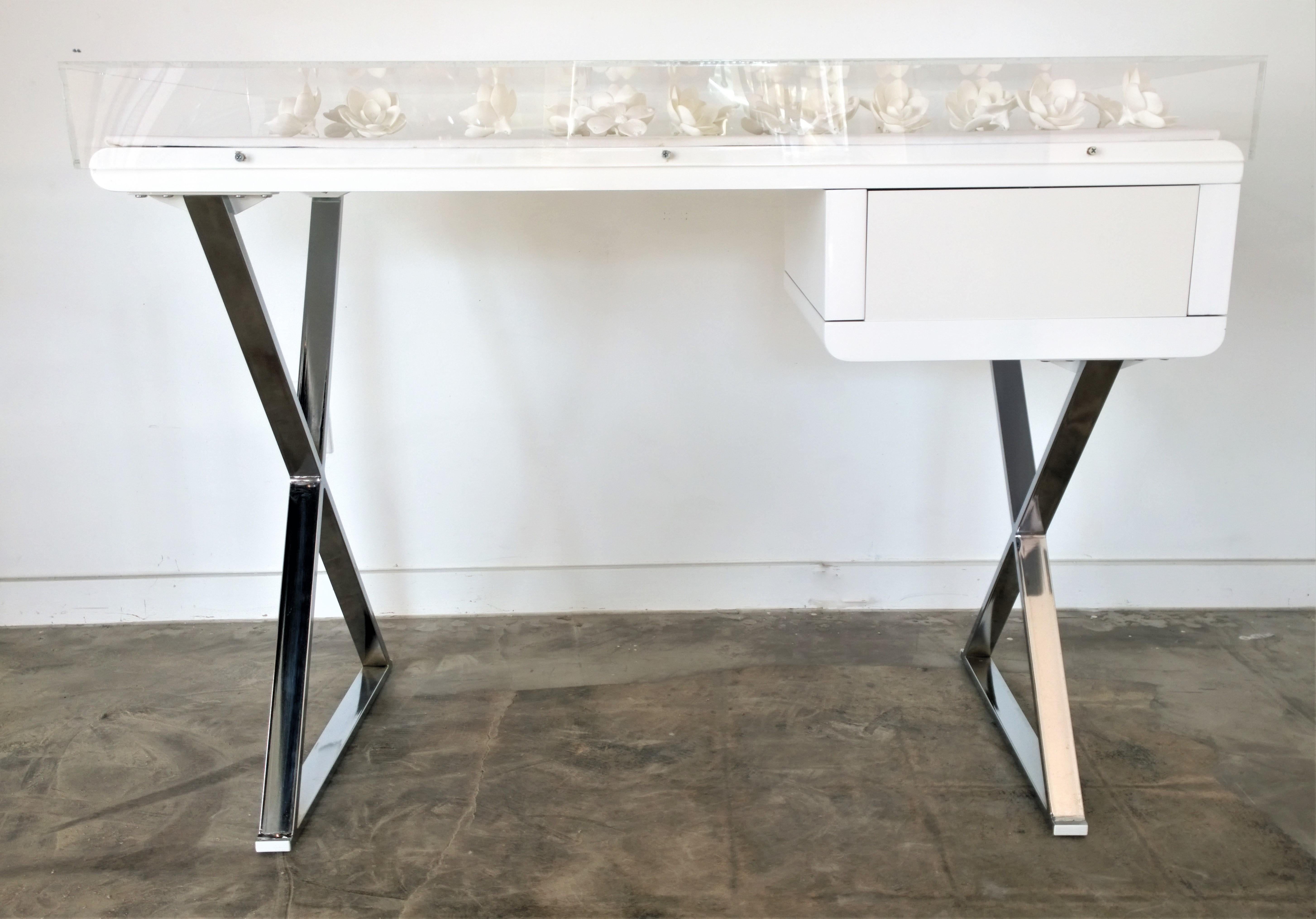 Mid-Century Modern Lucite Object D'art White Lacquer & Metal X Base Desk by AMK for Patricia Kagan