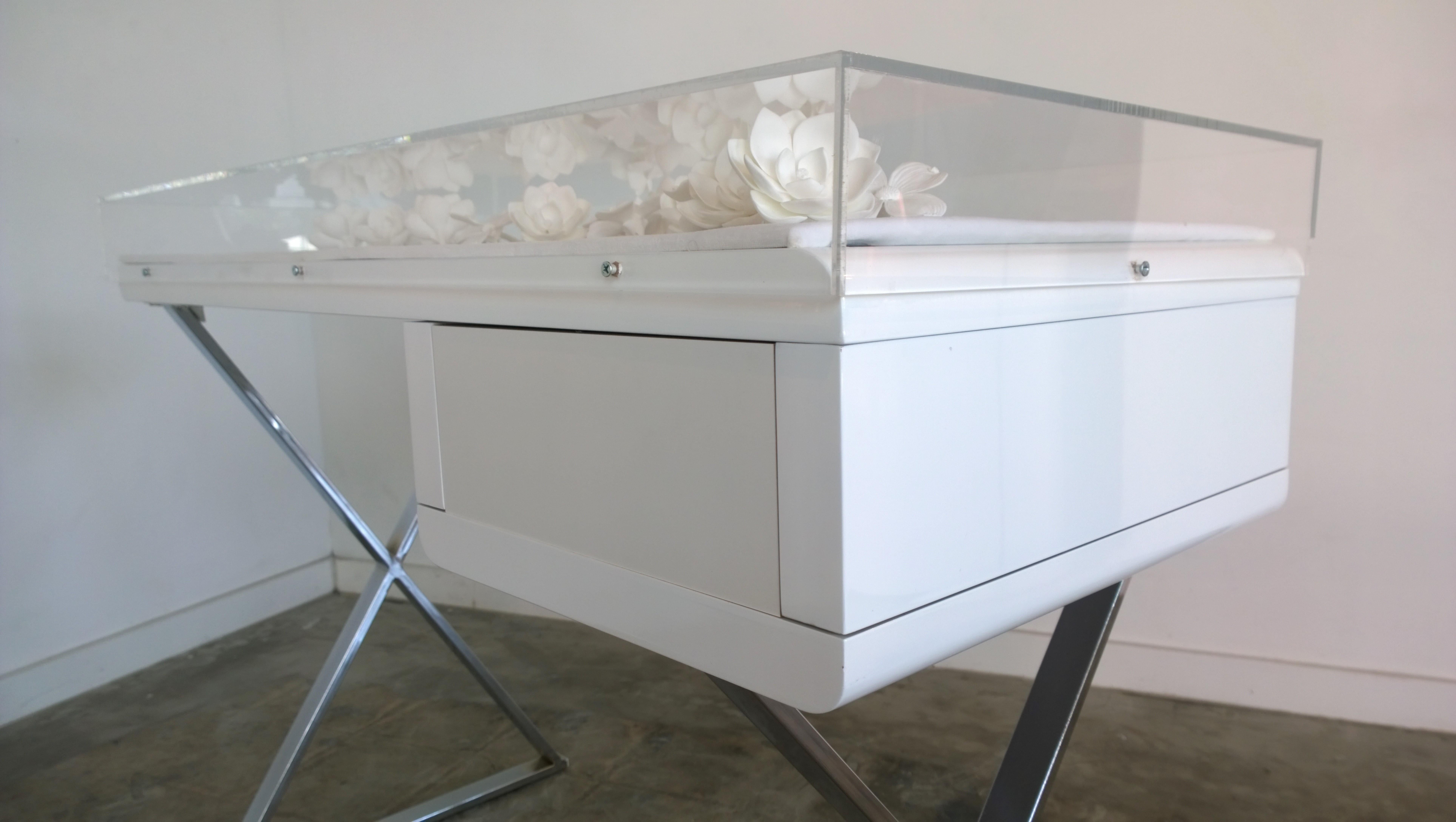 Contemporary Lucite Object D'art White Lacquer & Metal X Base Desk by AMK for Patricia Kagan