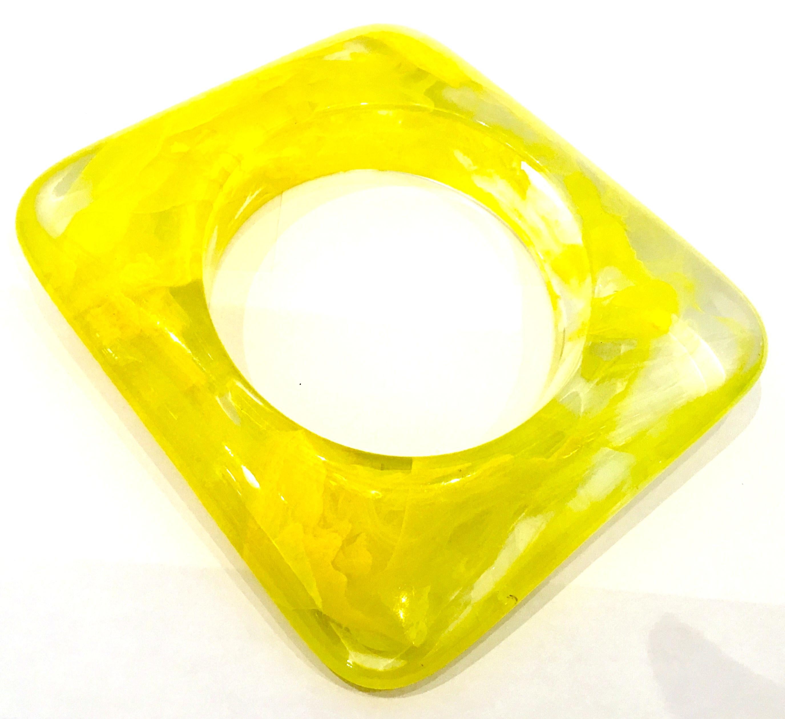 Lucite Organic Form Circle In A Square Bangle Bracelet For Sale 1