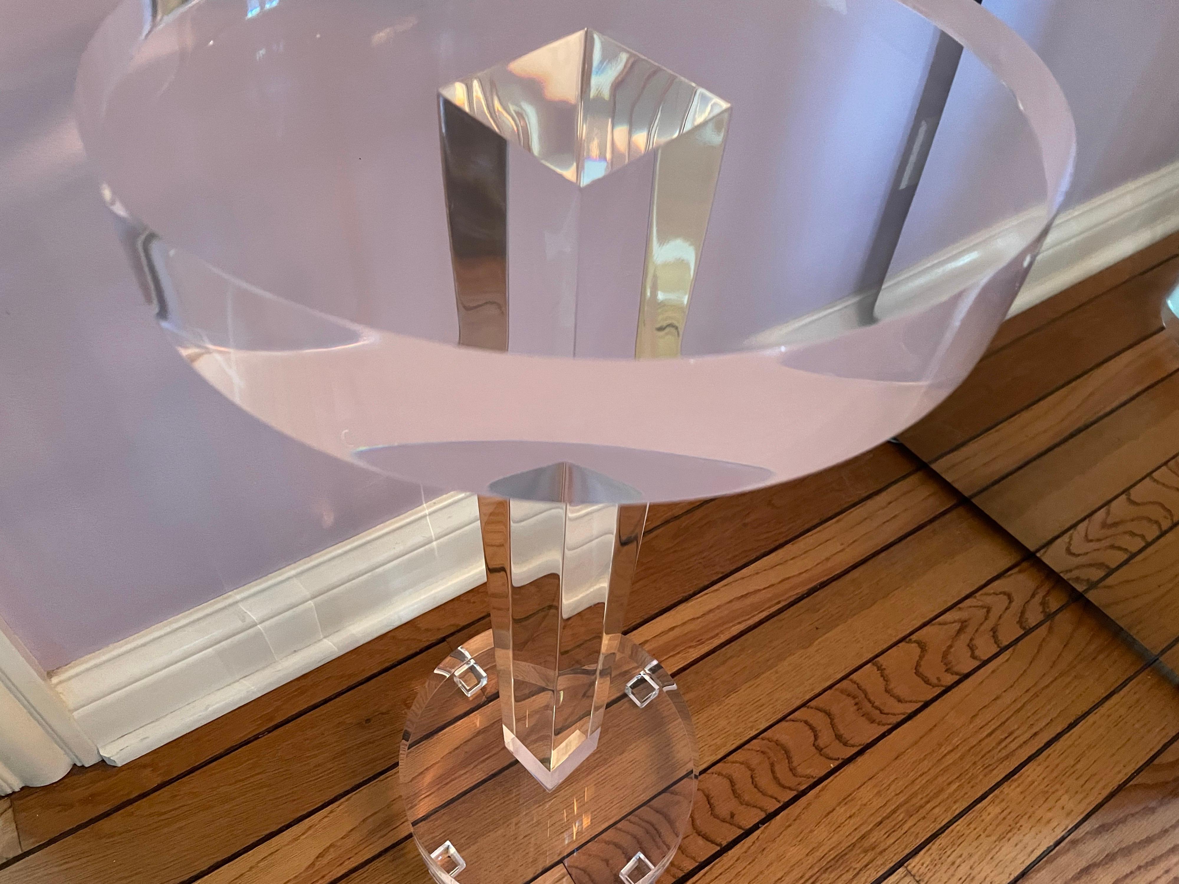 Lucite Pedestal Side Table In New Condition For Sale In Chicago, IL