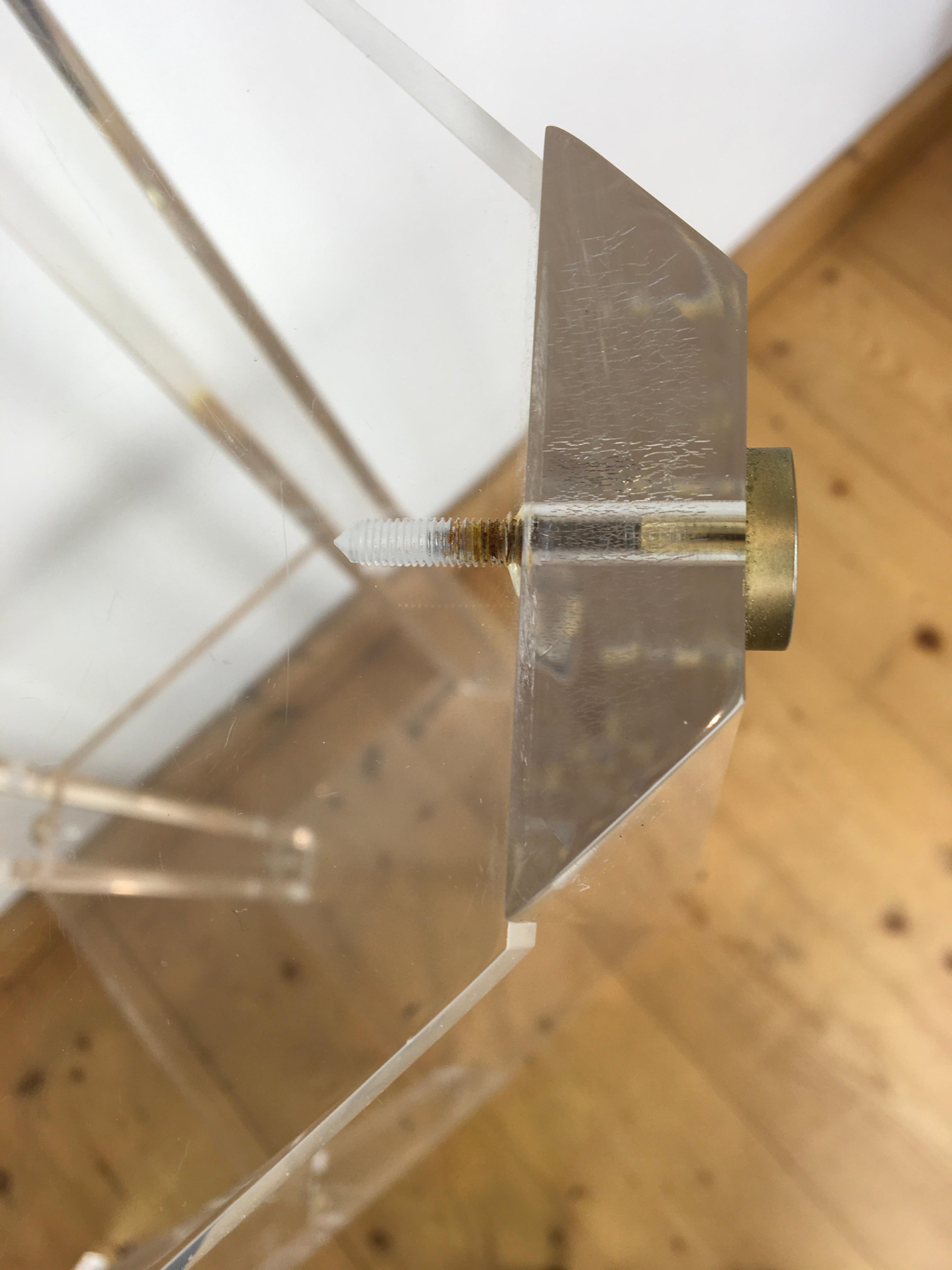 Lucite Pedestal with Canted Corners, 1970s For Sale 2