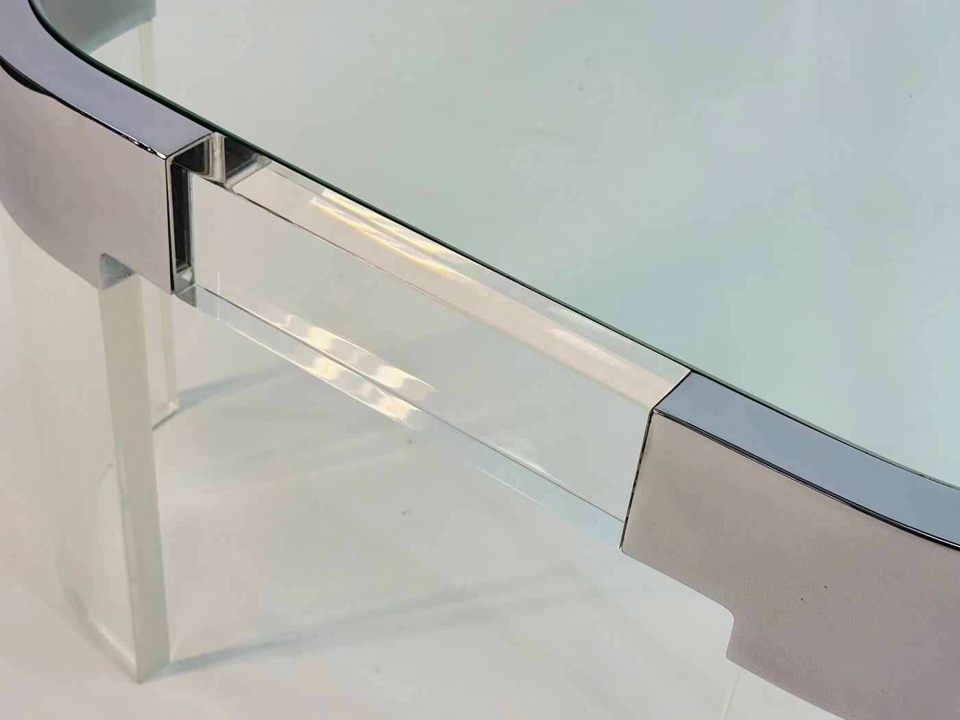 Table basse en Lucite et nickel poli par Charles Hollis Jones en vente 4