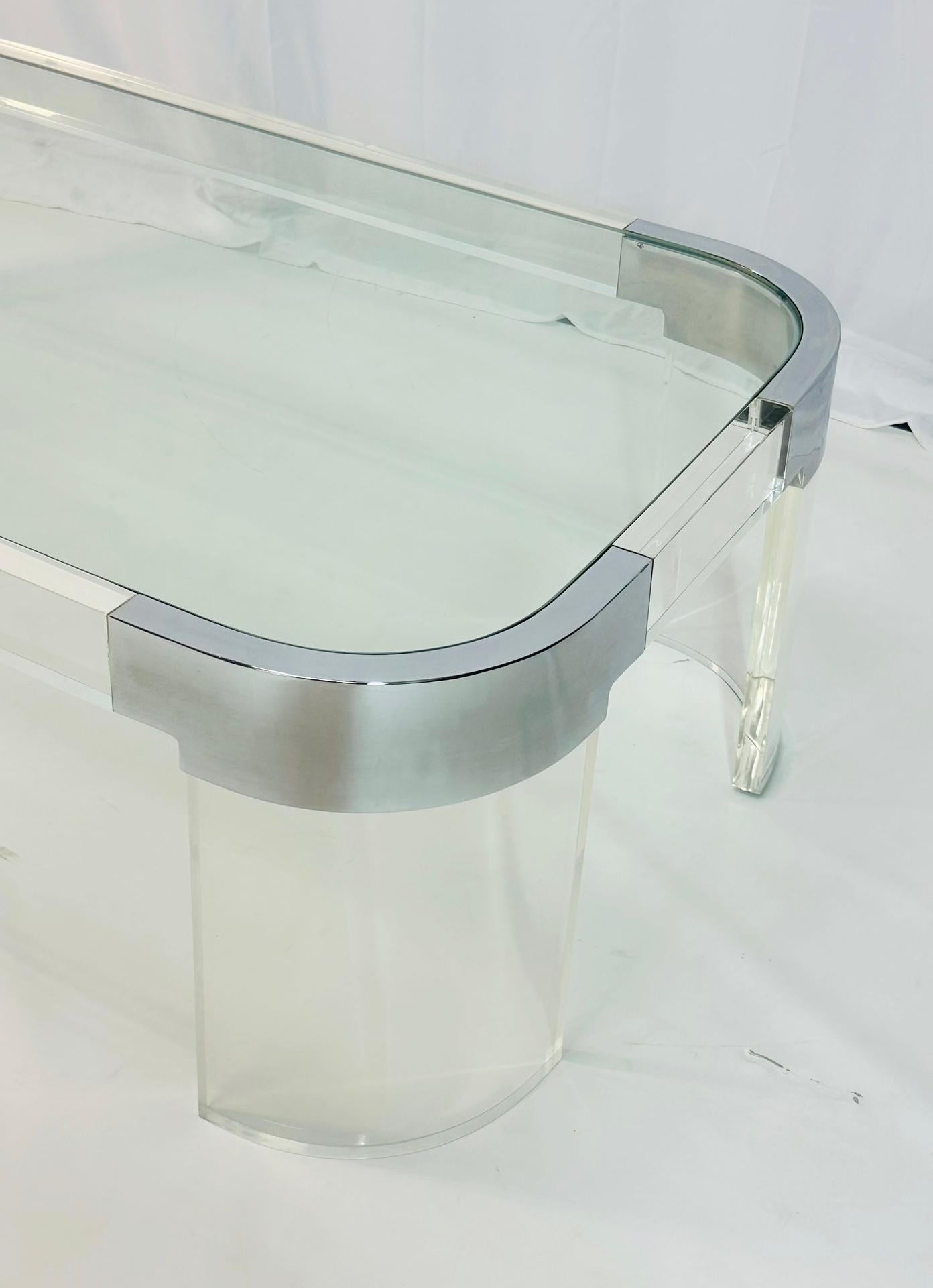 Table basse en Lucite et nickel poli par Charles Hollis Jones en vente 5