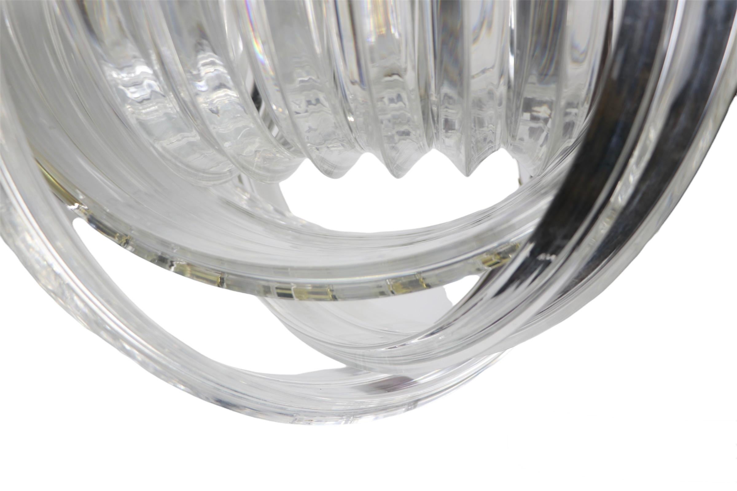 Lucite Ribbon Chandelier Ca. 1970/1980's In Good Condition For Sale In New York, NY