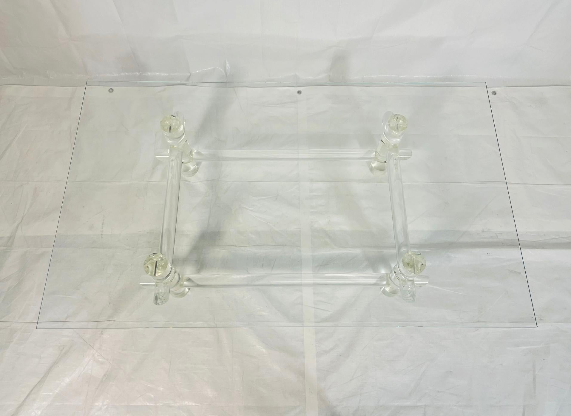 Lucite Rod & Glass Coffee Table Attributed to Les Prismatiques, 1970s en venta 2