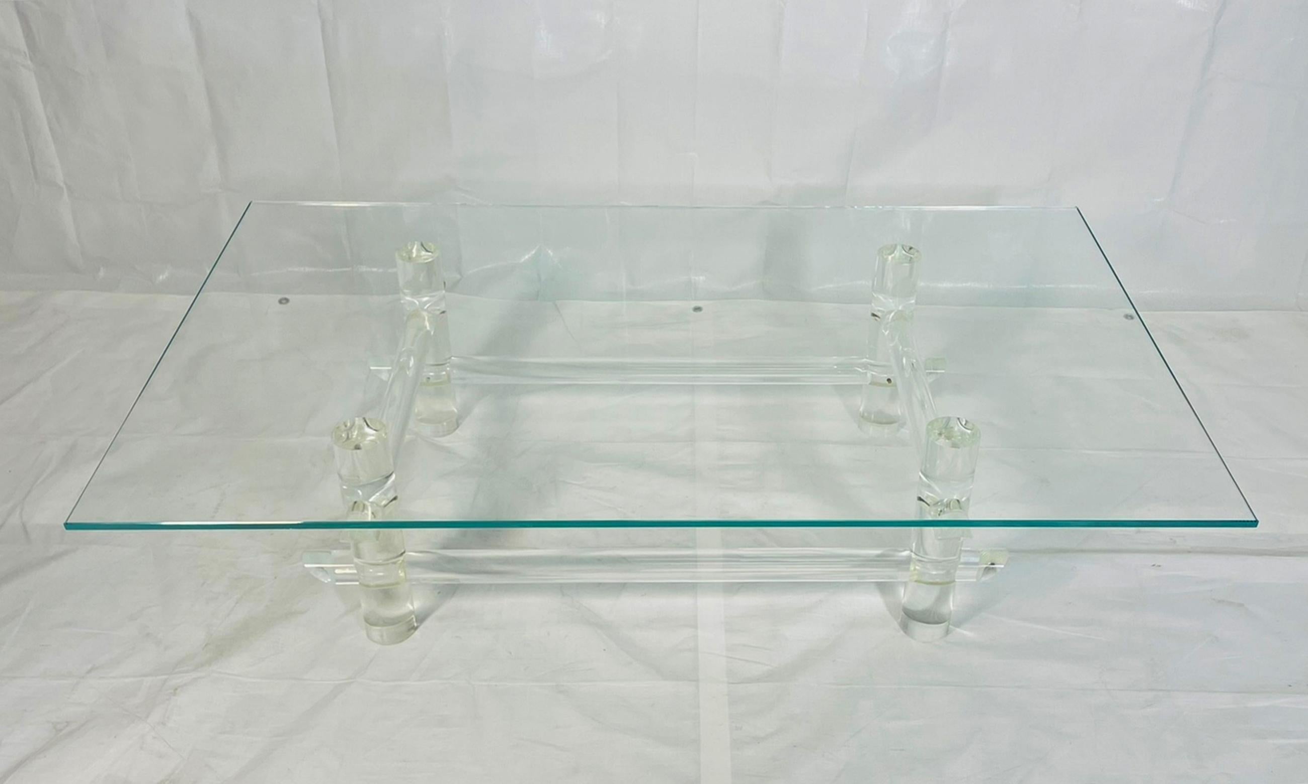 Lucite Rod & Glass Coffee Table Attributed to Les Prismatiques, 1970s en venta 3