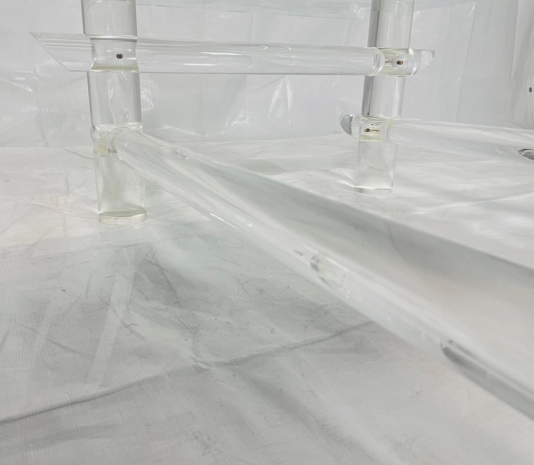 Lucite Rod & Glass Coffee Table Attributed to Les Prismatiques, 1970s en venta 7