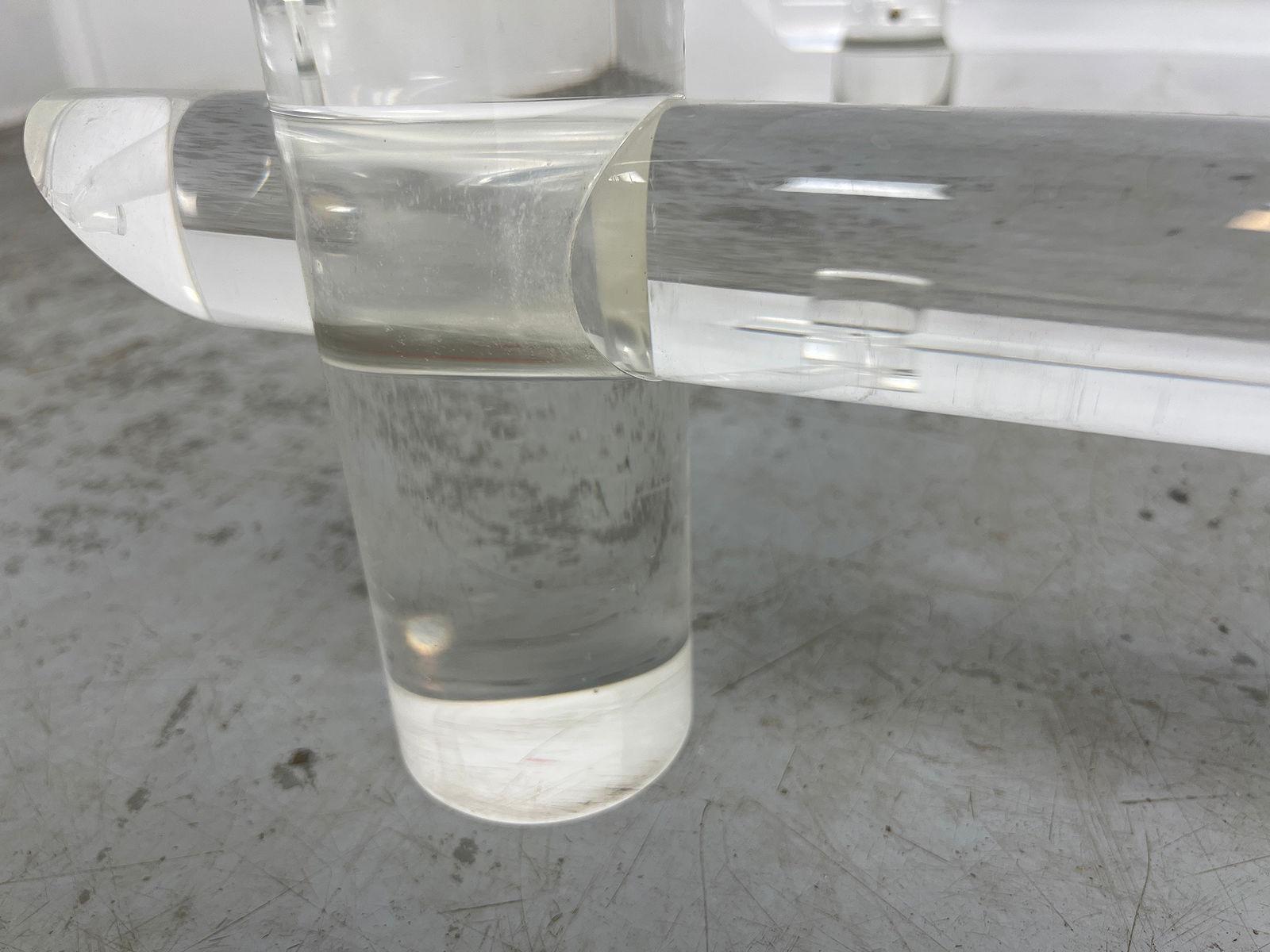 Lucite Rod & Glass Coffee Table Attributed to Les Prismatiques, 1970s en venta 11