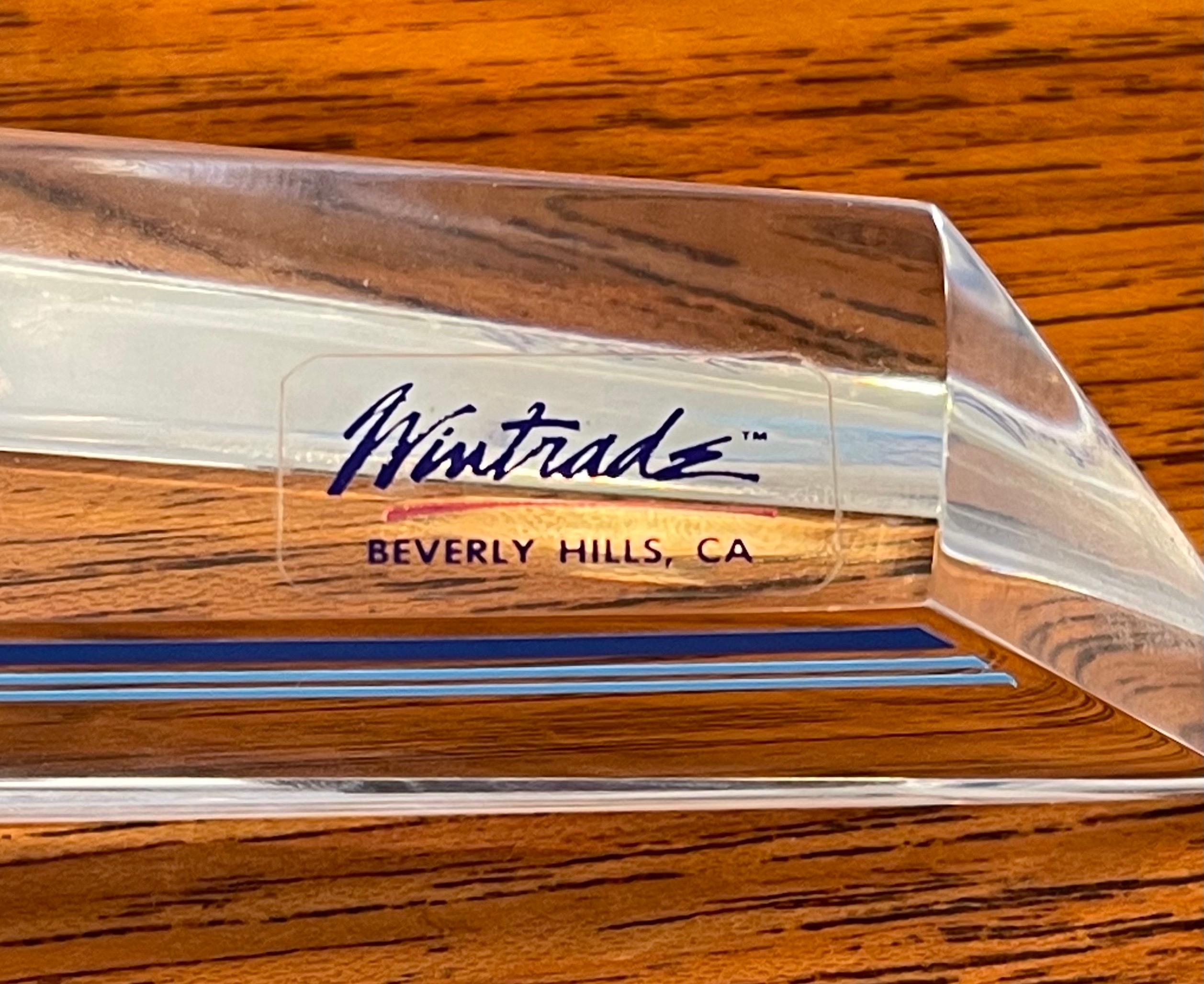 Scultura di veliero/catamarano in lucite di Wintrade of Beverly Hills in vendita 4