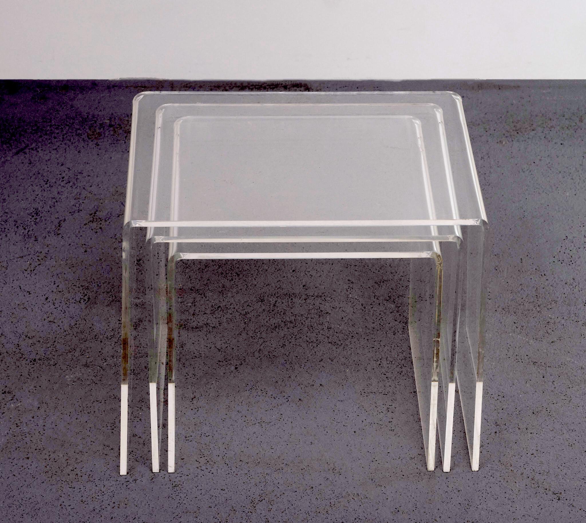 Lucite Set Nesting Tables, 1970s, France For Sale 5