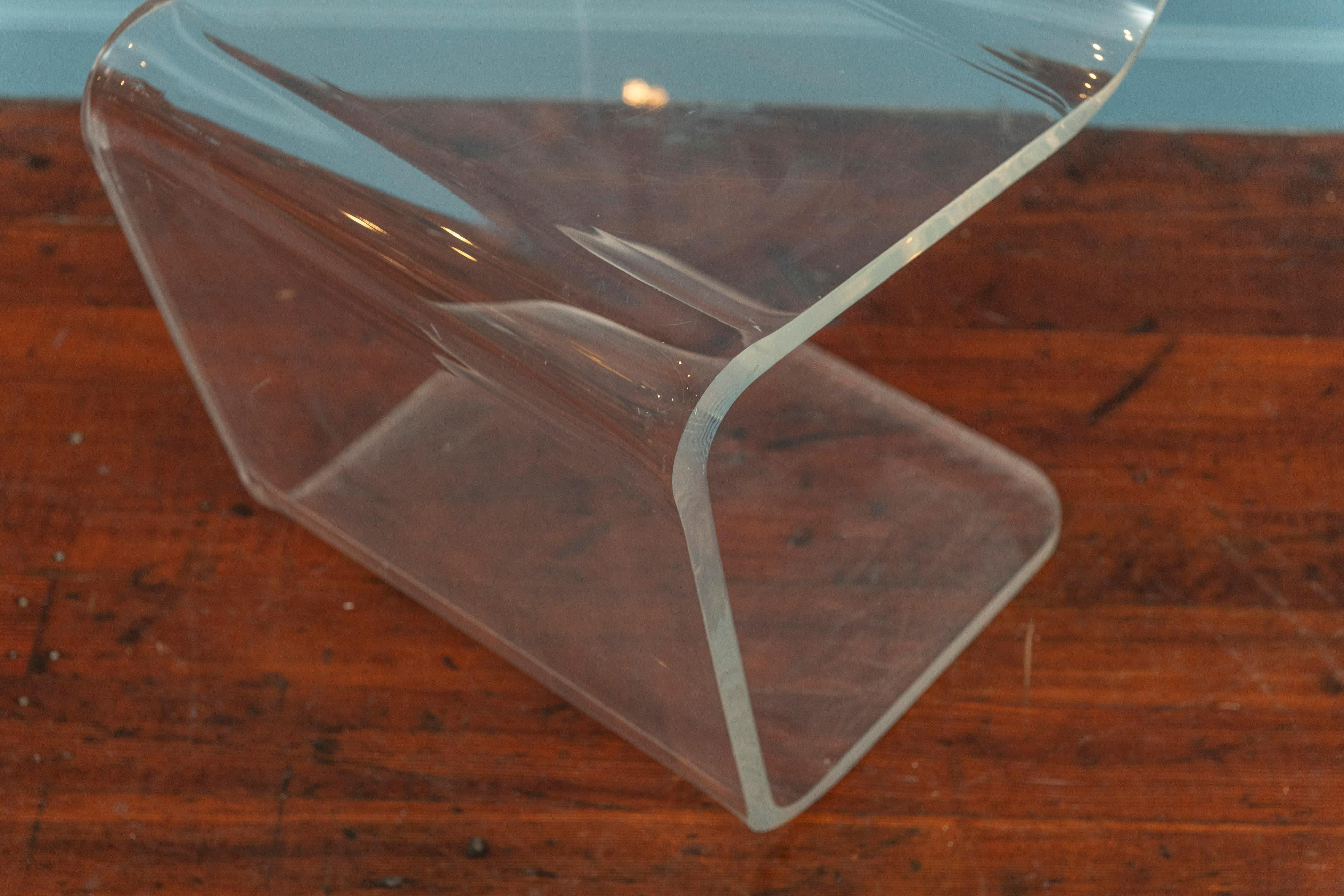 Americano Sedia laterale in lucite in vendita