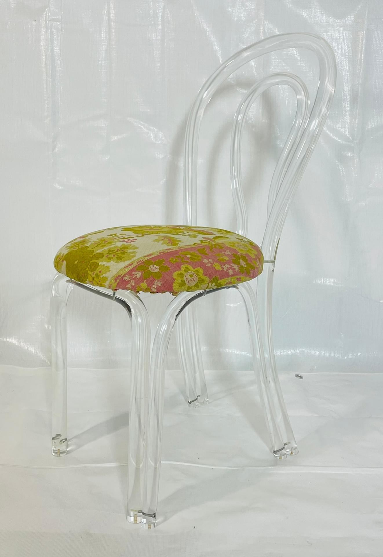 Lucite Chaise d'appoint en lucite dans le style de Dorothy Thorpe, États-Unis, années 1950 en vente