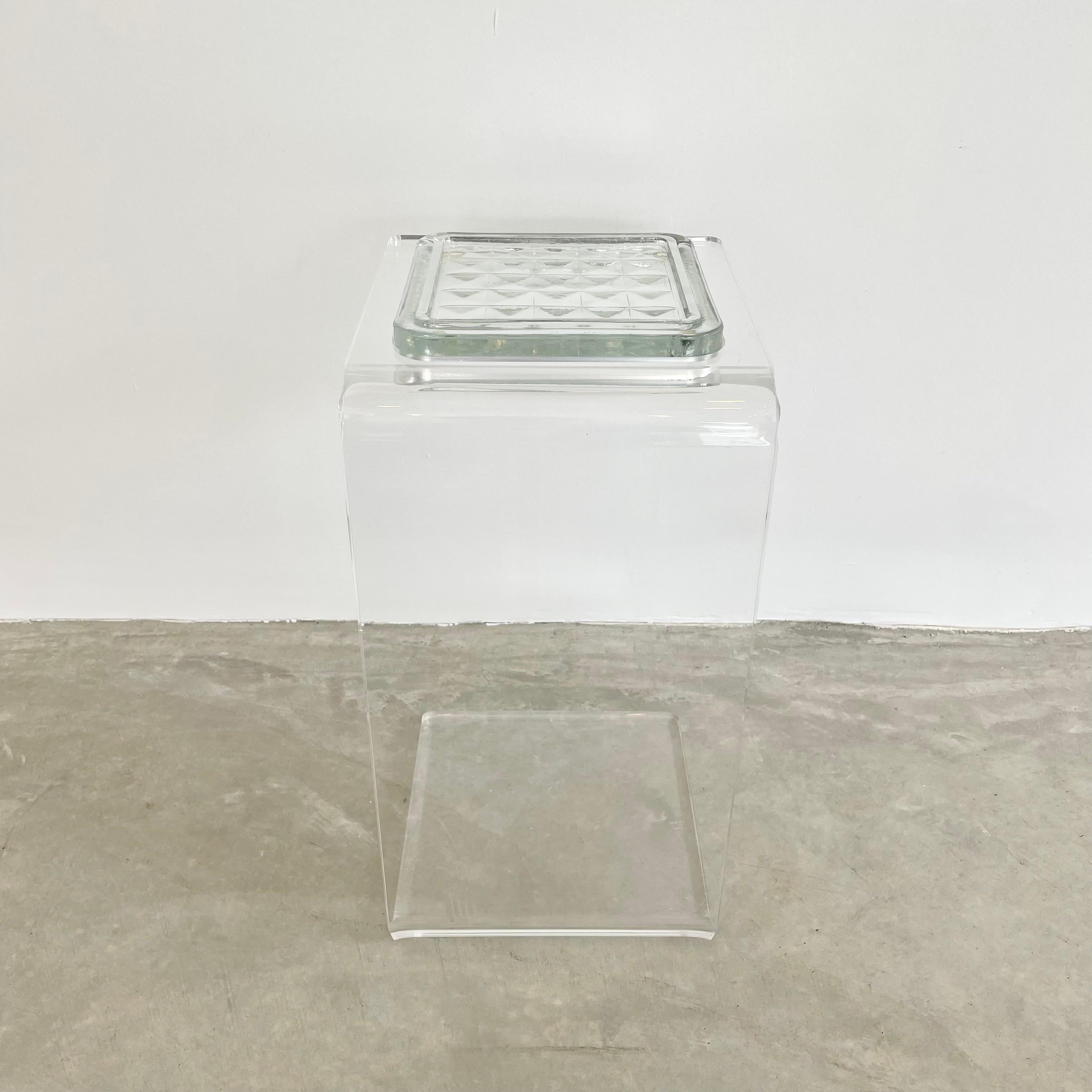 Lucite Side Table Catchall, 1980s Germany In Good Condition For Sale In Los Angeles, CA