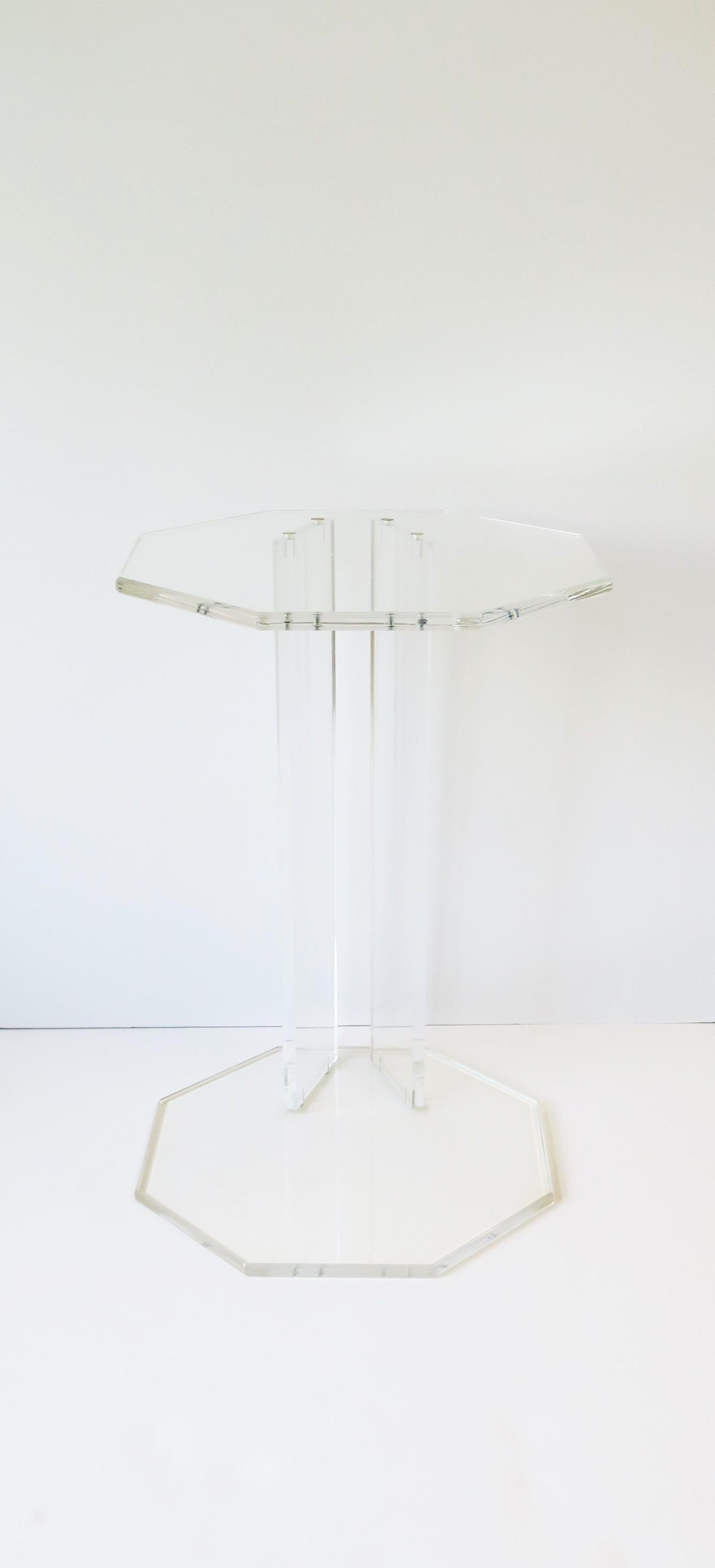 Lucite Drinks Table For Sale 3