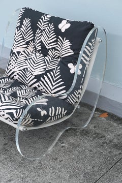 Silla de salón Lucite de Poul Norreklit