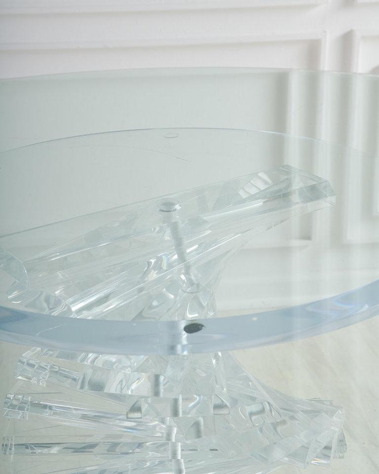 spiral table