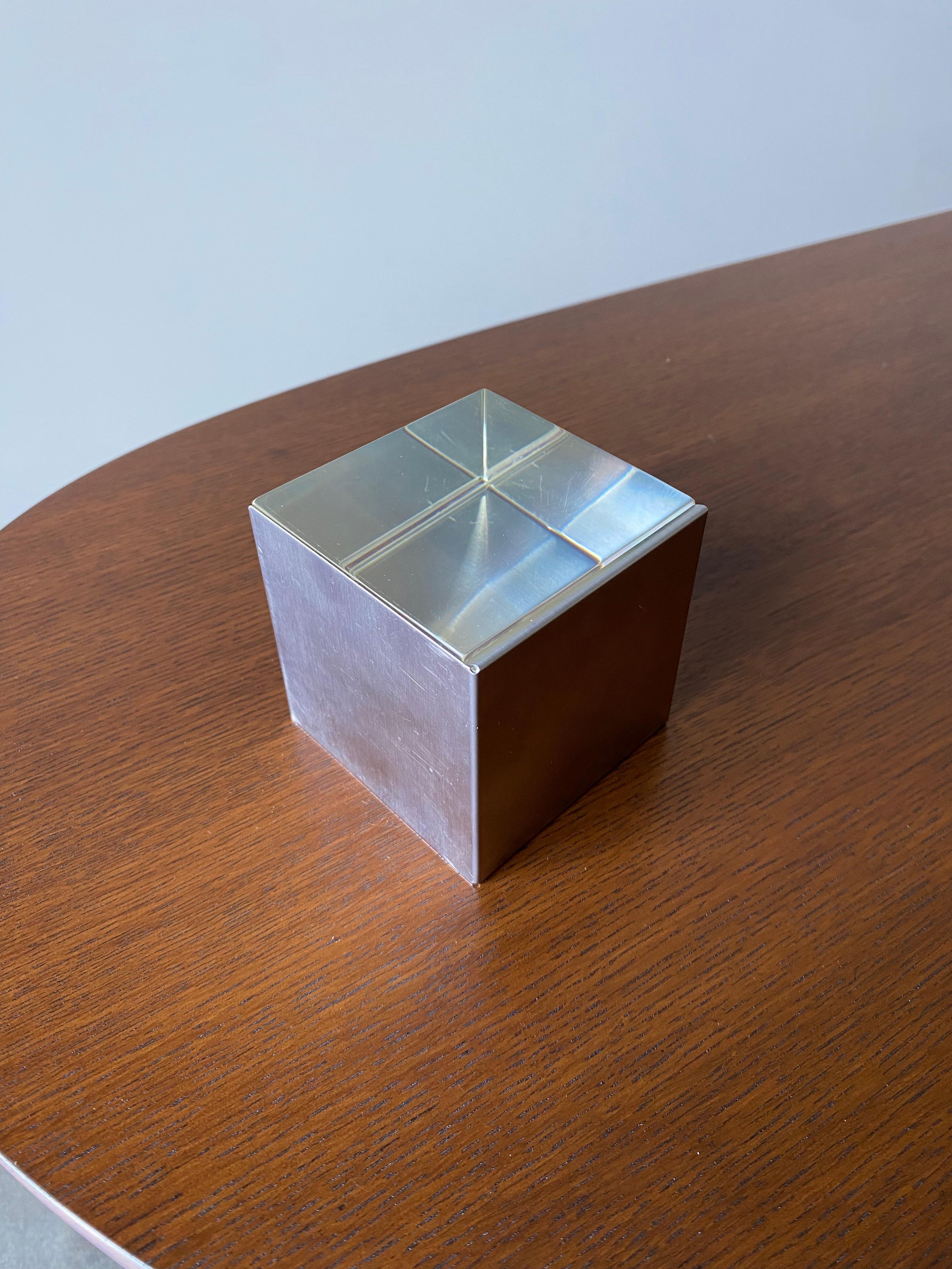 Unknown Lucite & Stainless Steel Cube Frame in the style of Bob Cornell, 20th Century