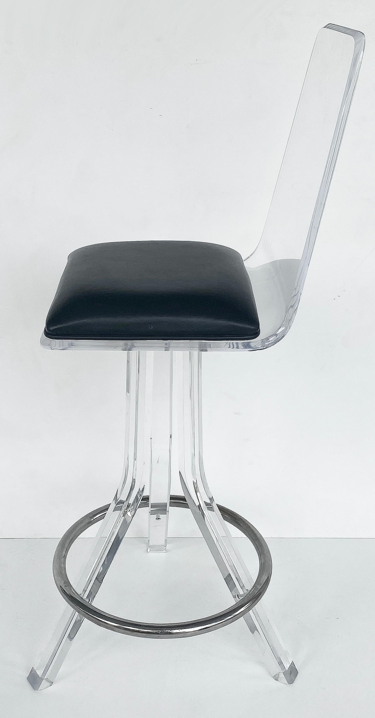 Mid-Century Modern Lucite Swivel Bar Stools Attributed to Hill Manufacturing, a Pair For Sale