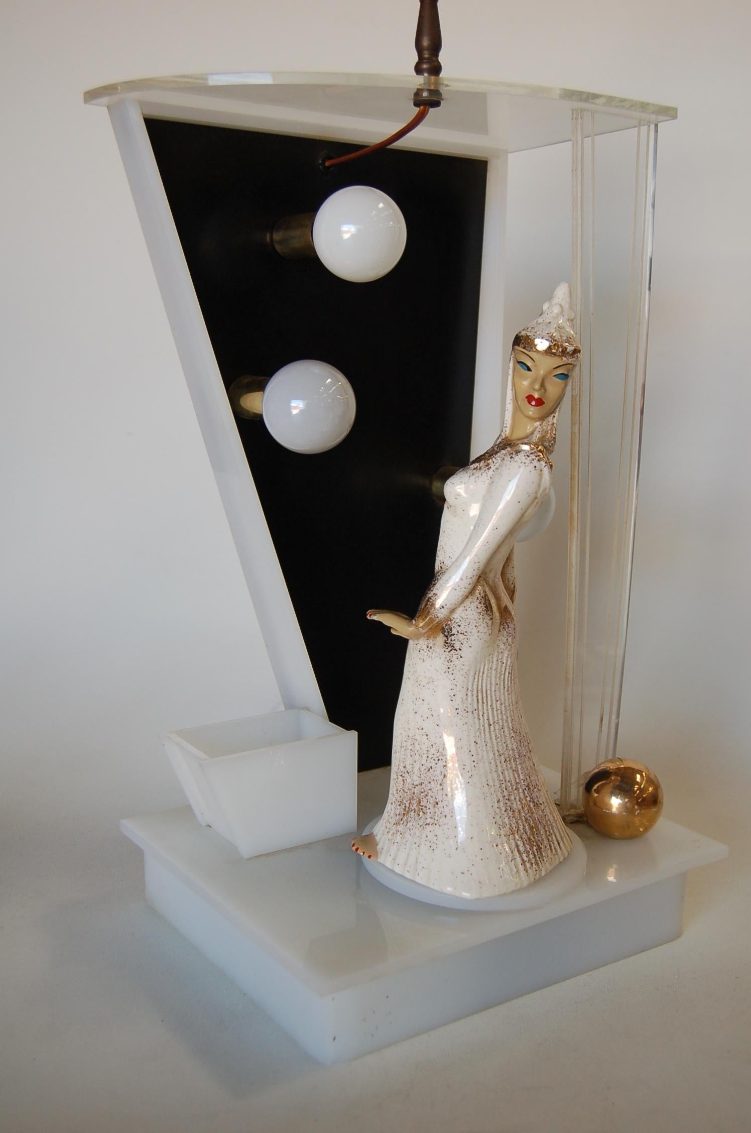 Mid-Century Modern Lucite Table Lamp by Moss Lighting with Ceramic Figurine by Hedi Schoop For Sale