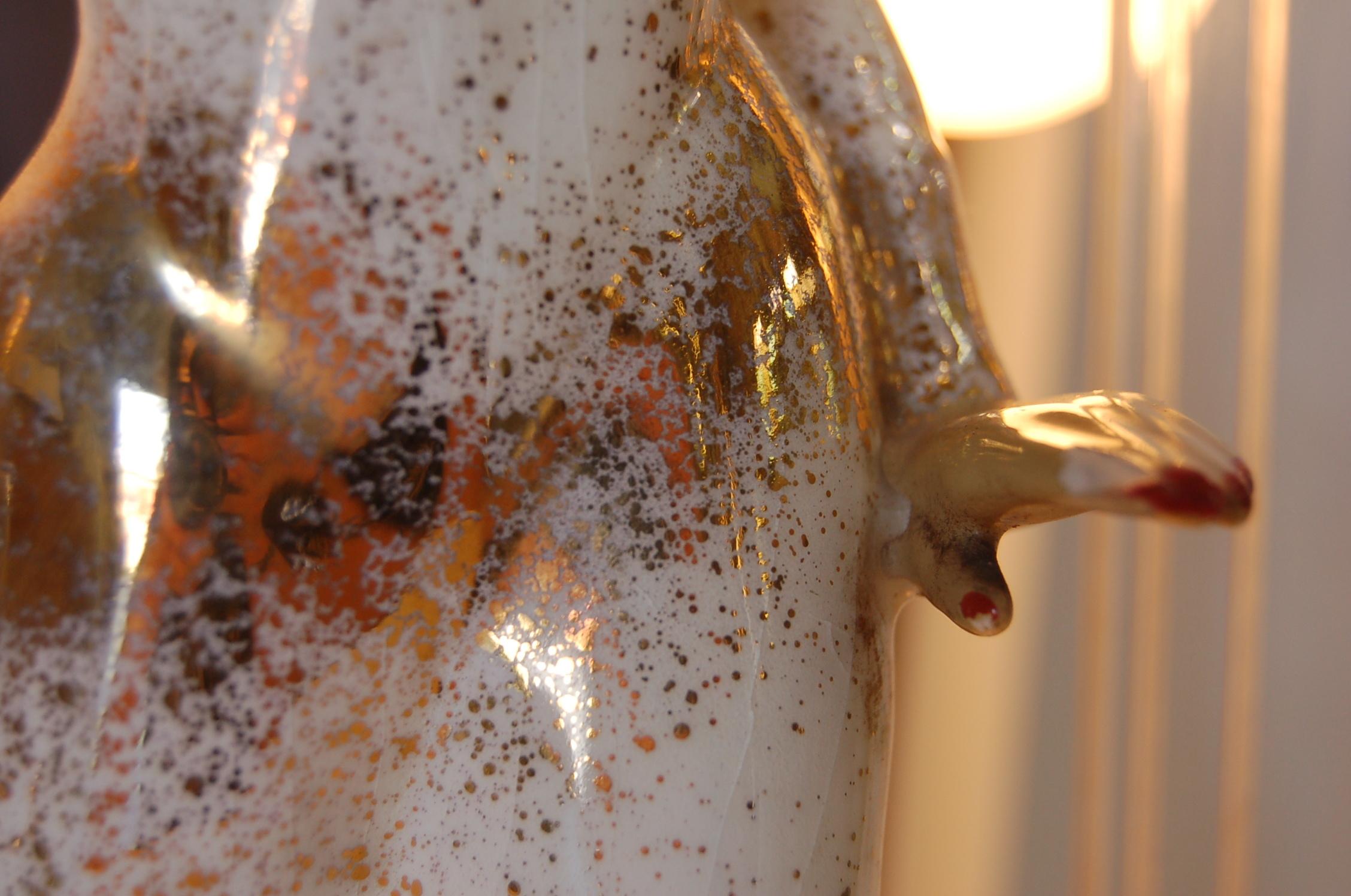 Lucite Table Lamp by Moss Lighting with Ceramic Figurine by Hedi Schoop In Good Condition For Sale In Van Nuys, CA