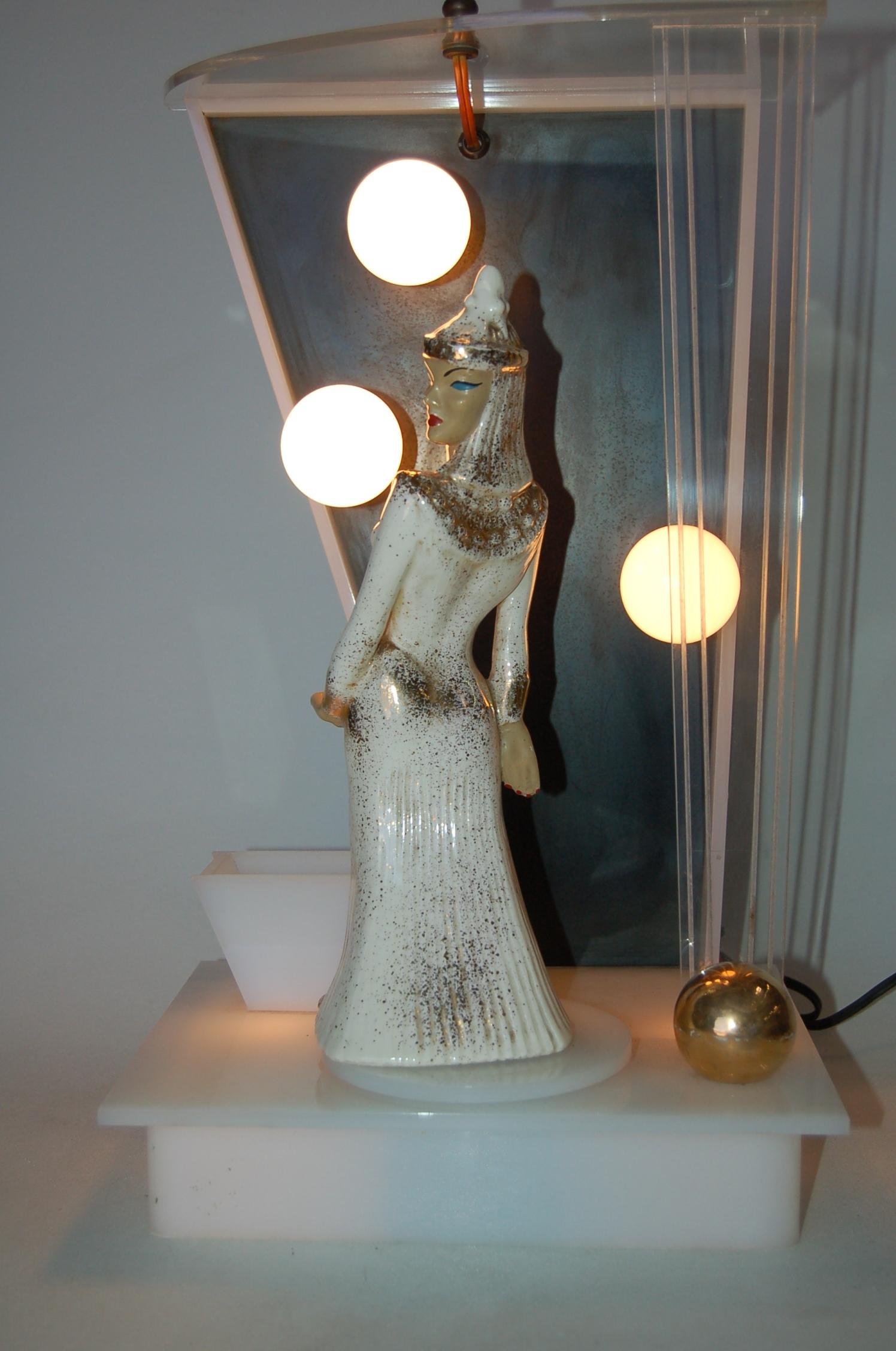 Mid-20th Century Lucite Table Lamp by Moss Lighting with Ceramic Figurine by Hedi Schoop For Sale