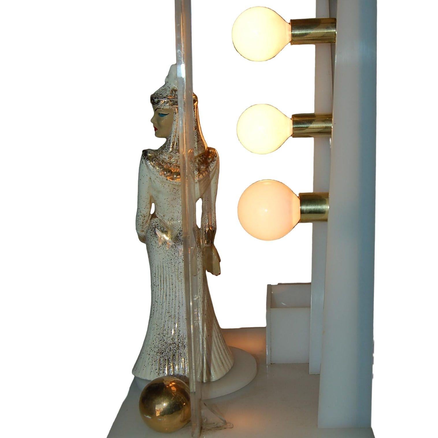 Lucite-Tischlampe von Moss Lighting mit Keramikfigur von Hedi Schoop (Mitte des 20. Jahrhunderts) im Angebot