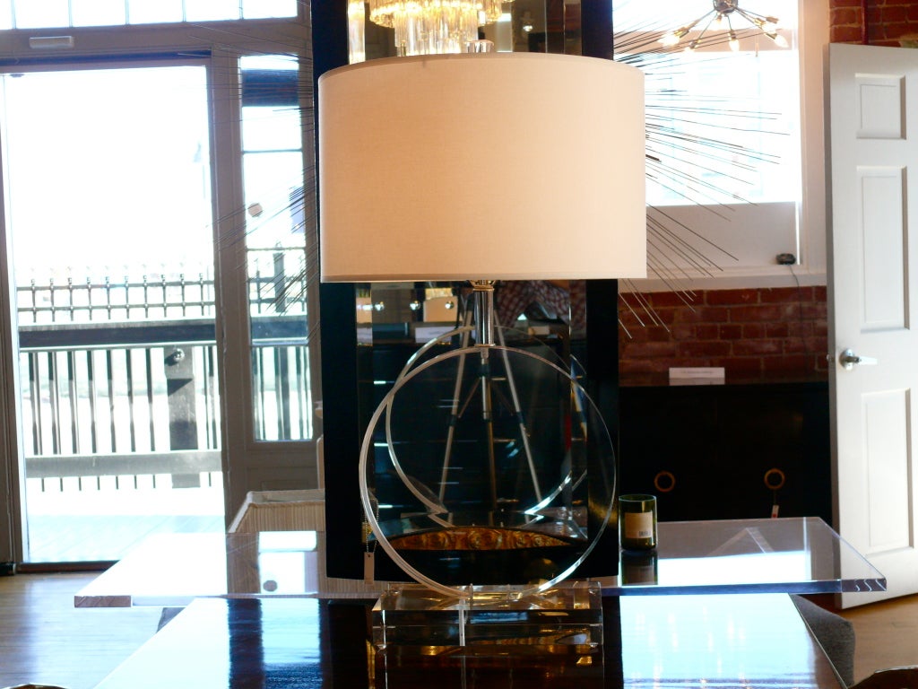 Polished Lucite Table Lamp in the Manner of Karl Springer
