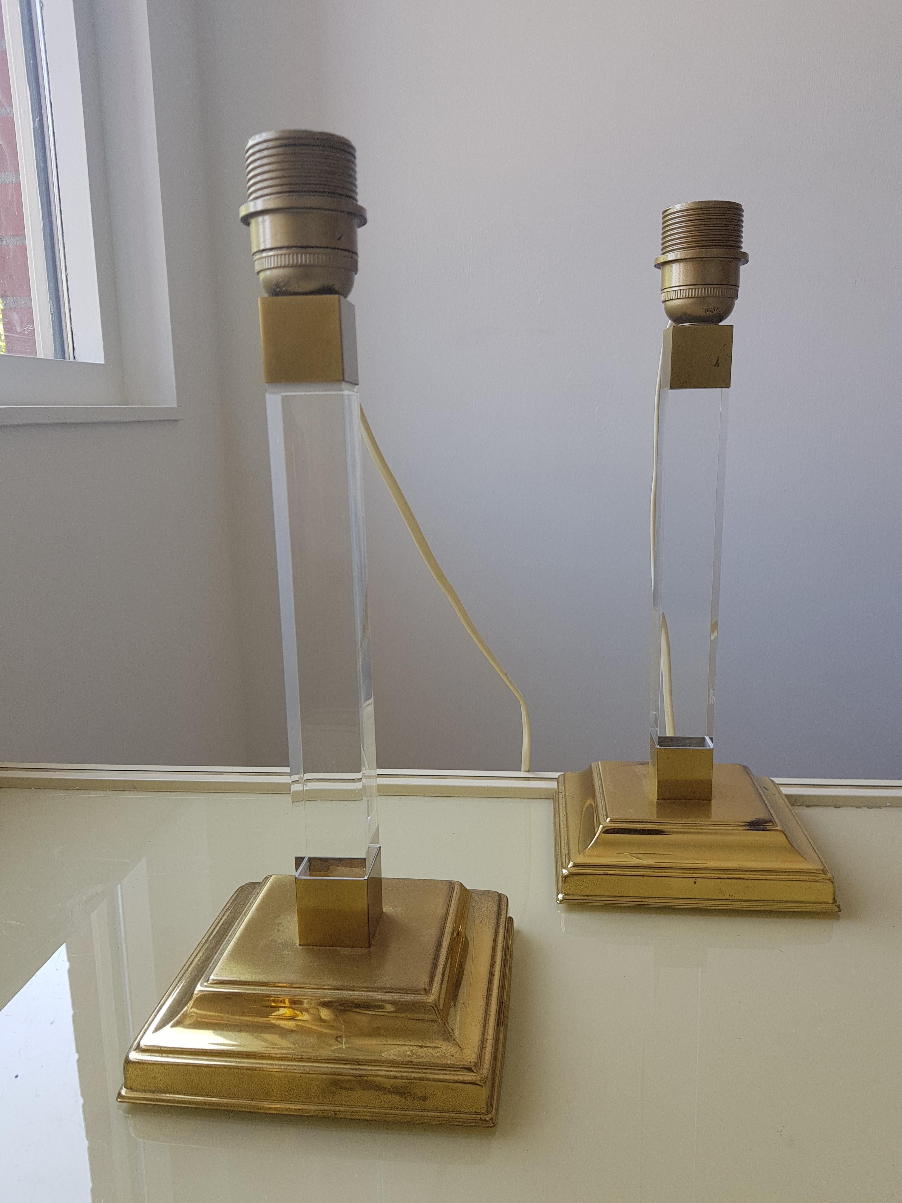 20th Century  Vintage Hollywood Regency Lucite Table Lamps  1970s For Sale