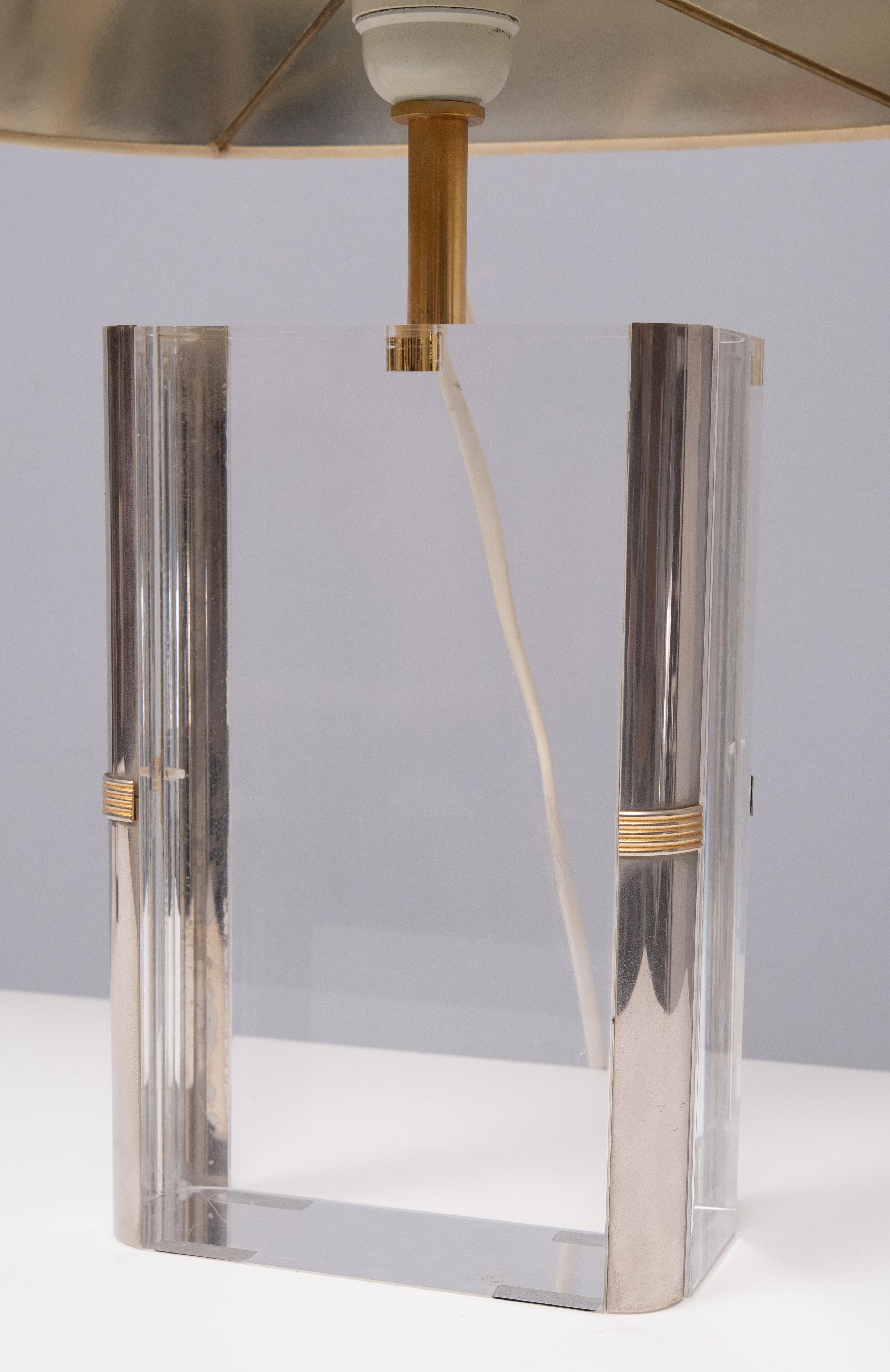 Lucite Table lamps Hollywood Regency 1970s Italy  In Good Condition For Sale In Den Haag, NL