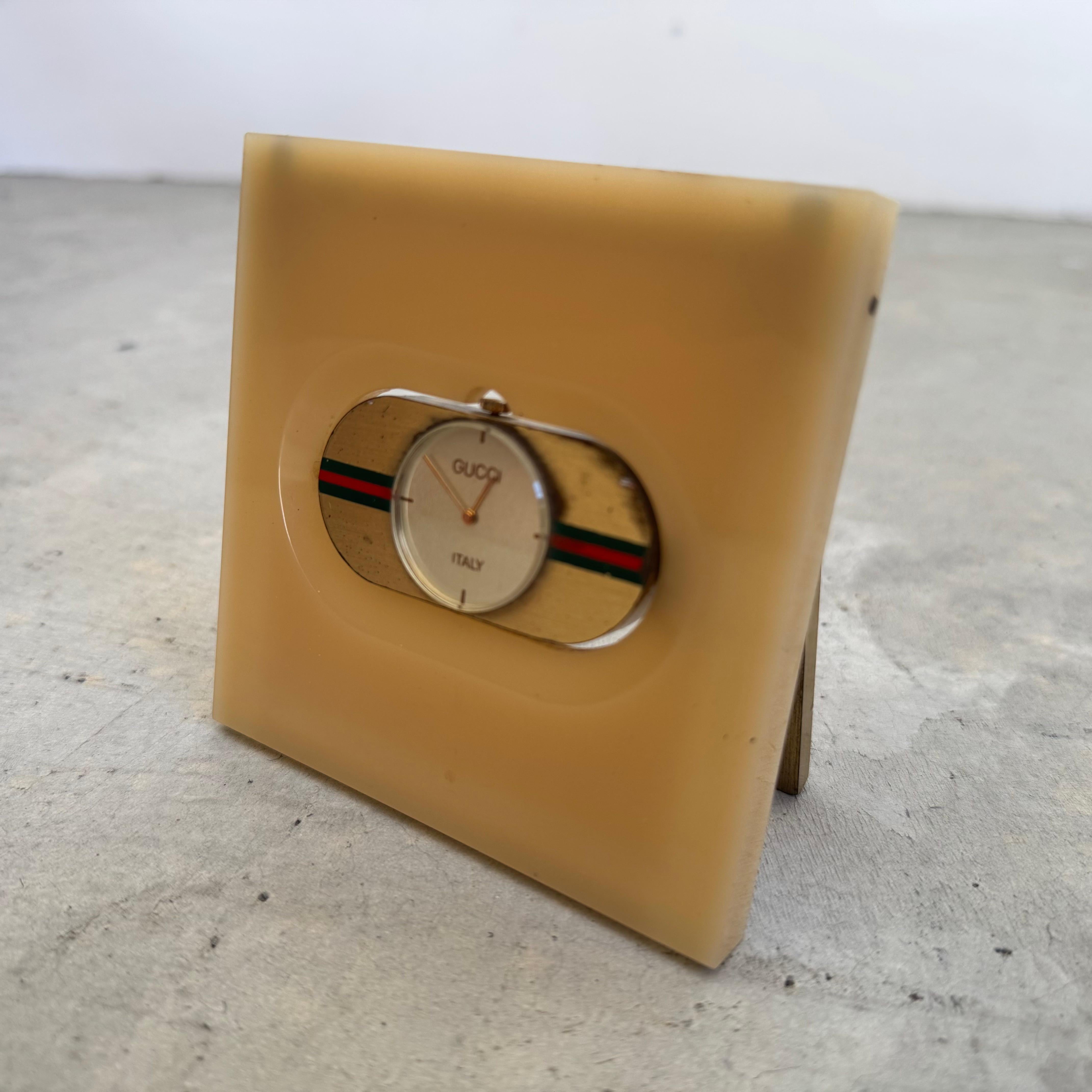 Lucite Travel Desk Clock by Gucci, 1960s Italy In Good Condition In Los Angeles, CA