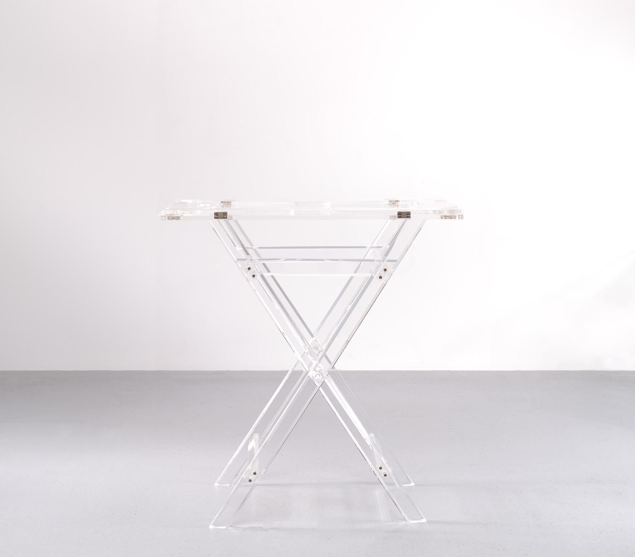 Lucite Tray Table, France, 1970s  For Sale 4