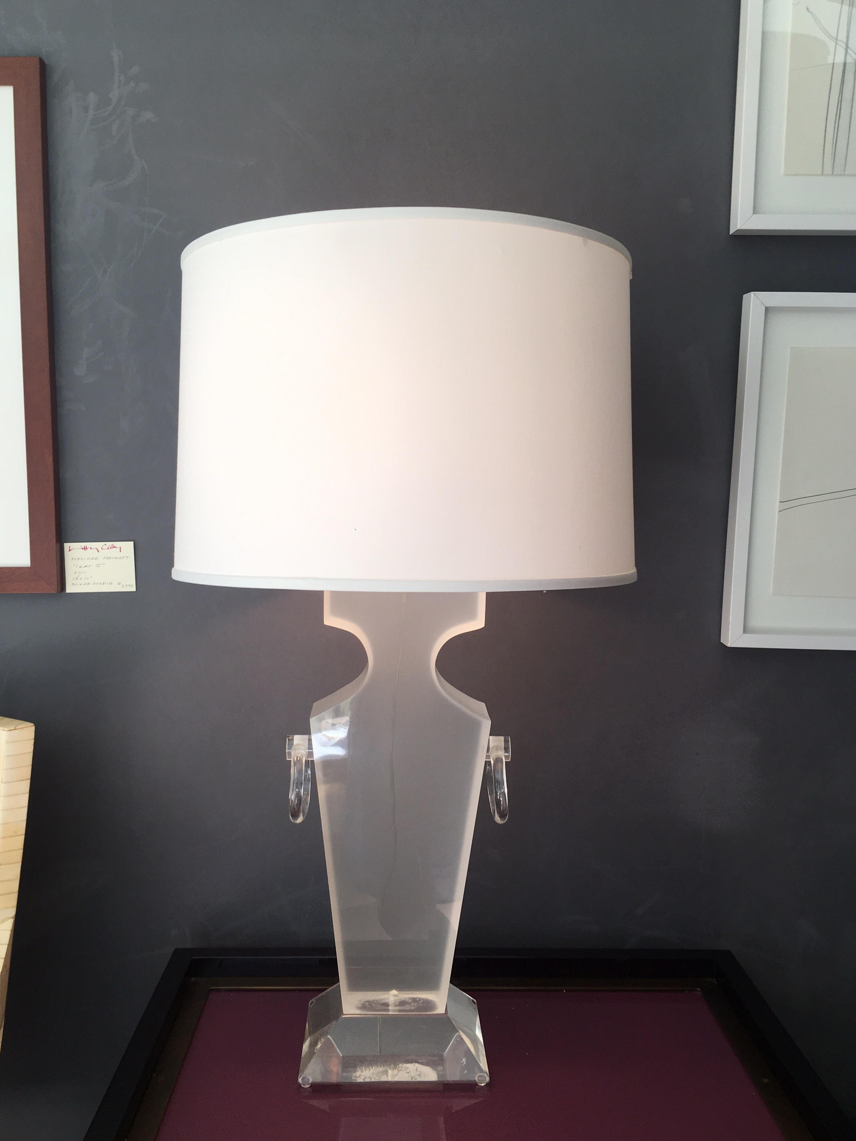 Lucite Urn Shaped Lamp  For Sale 2