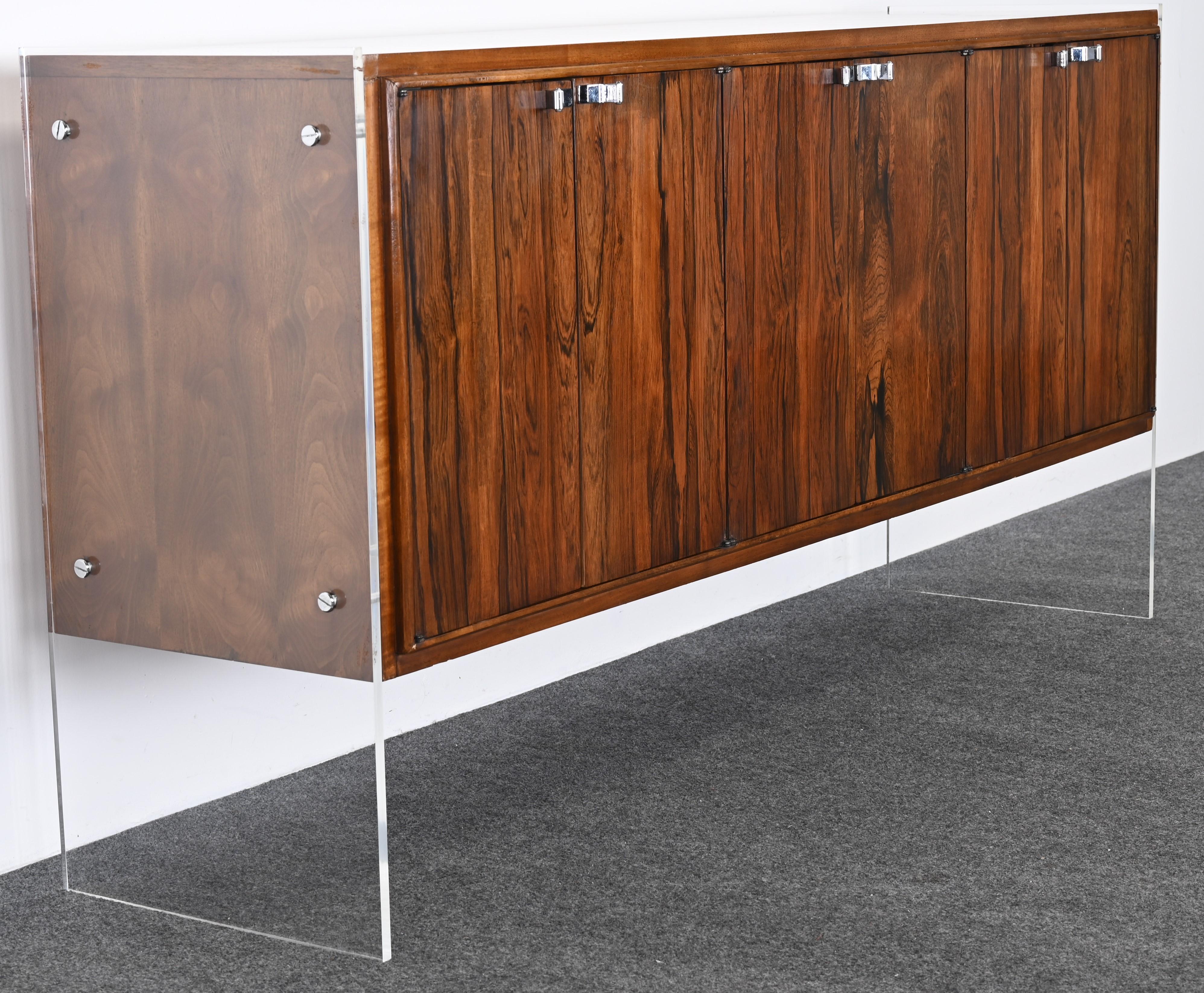 Lucite, Walnut, and Rosewood Credenza in the manner of Milo Baughman, 1960s 1