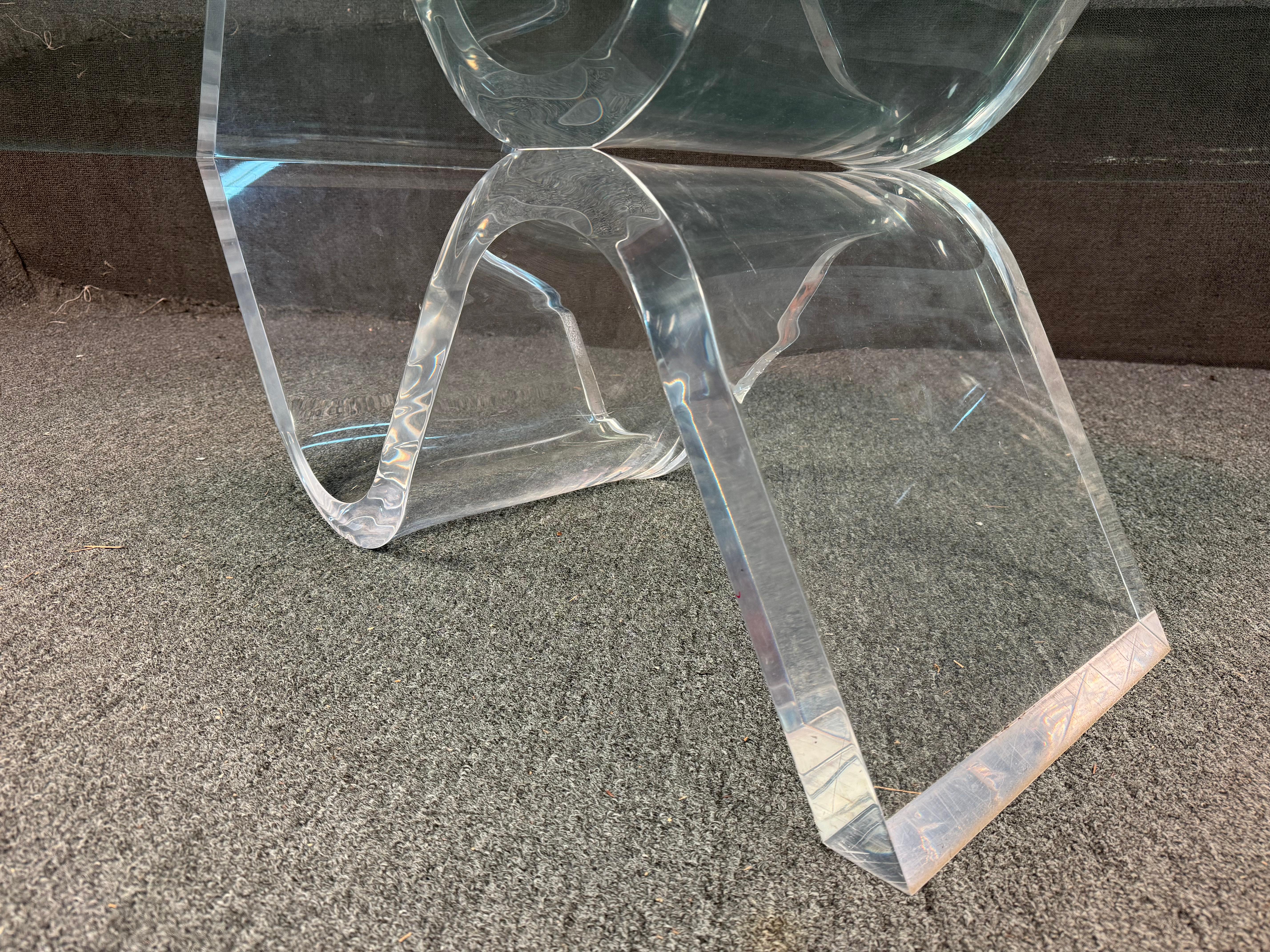 Lucite Wave Base Rectangle Glass Top Table basse moderne du milieu du siècle dernier en vente 3