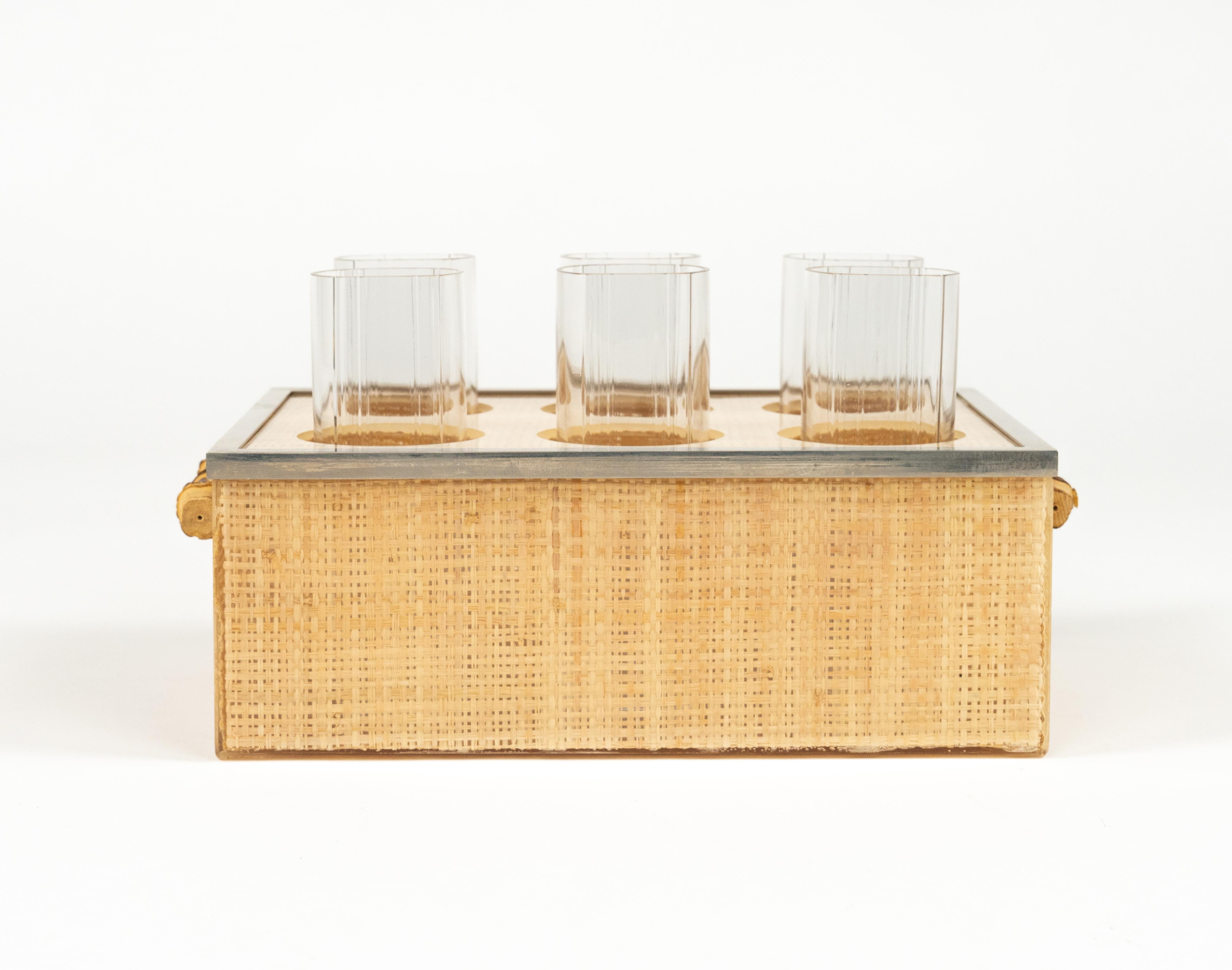 Porta bicchieri da bar in lucite, vimini e acciaio in stile Christian Dior, Italia anni '70 1