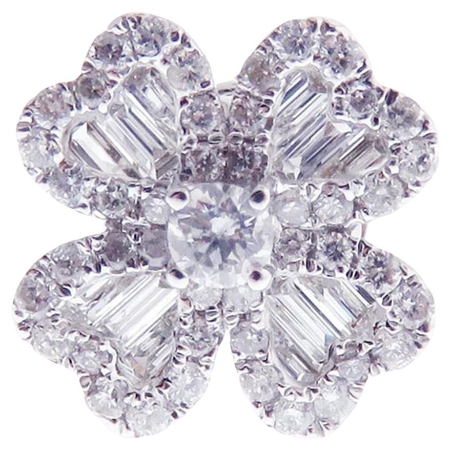 Lucky Baguette Clover Diamond Earring Ring Set For Sale