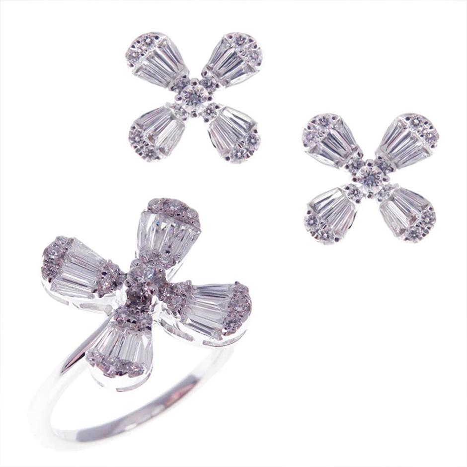 Lucky Baguette Petal Diamond Earring Ring Set For Sale 2