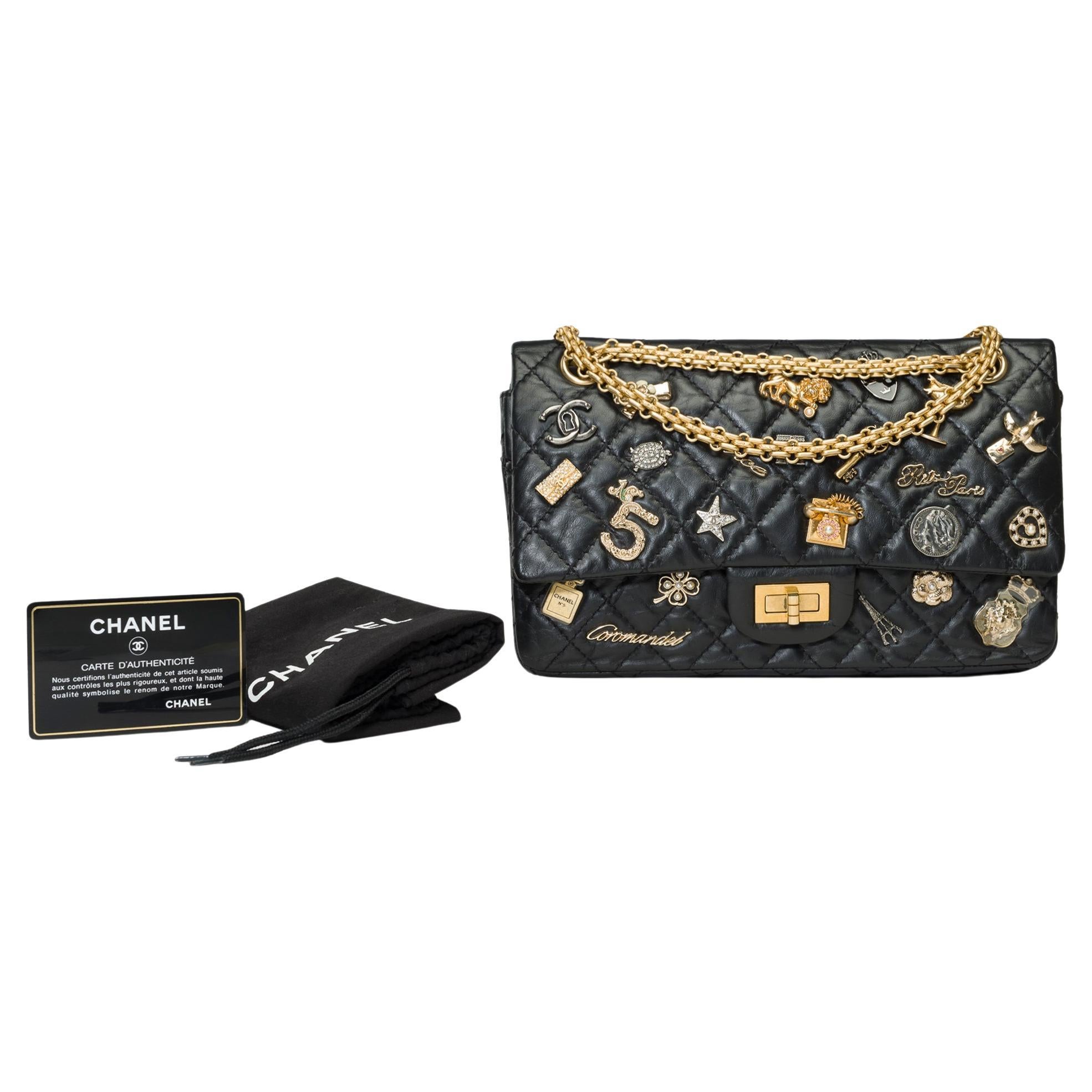 Amazing​ ​and​ ​Rare​ ​Chanel​ ​2.55​ ​limited​ ​edition​ ​2.55​ ​Métiers​ ​d'art​ ​2017​ ​