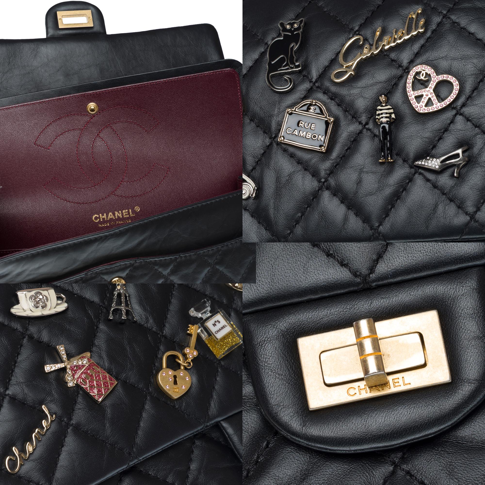 Lucky Charme 2.55 Borsa a tracolla con doppia patta di Chanel in pelle nera trapuntata, AGHW in vendita 2
