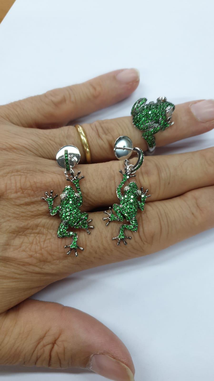 Matching Ring Available

When it comes to jewellery, frogs are most definitely lucky charms. The frog is a Native American symbol of wealth and prosperity. ... Owning and wearing an item of frog jewellery opens your spirit to good fortune and