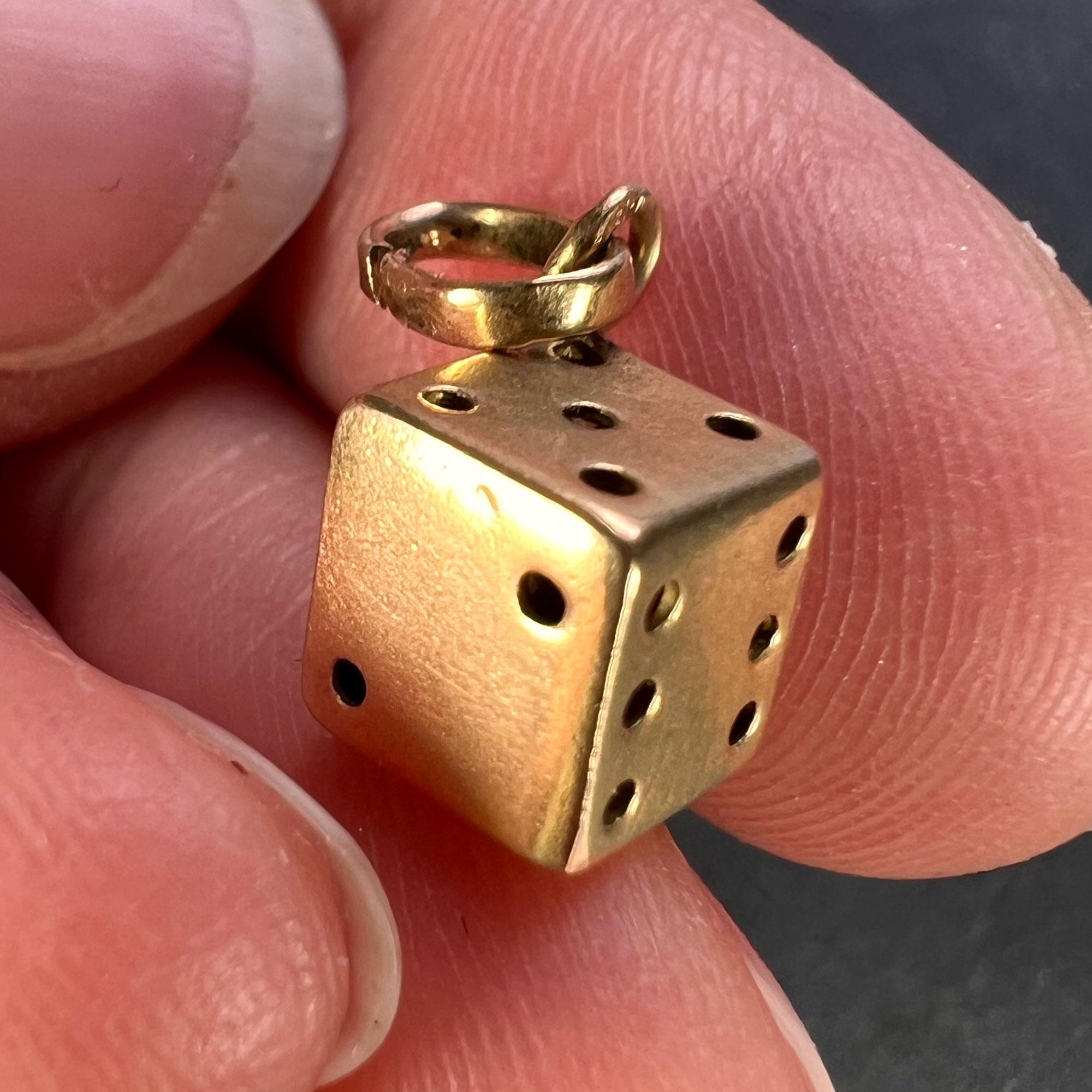 Lucky Dice 18K Yellow Gold Charm Pendant For Sale 1