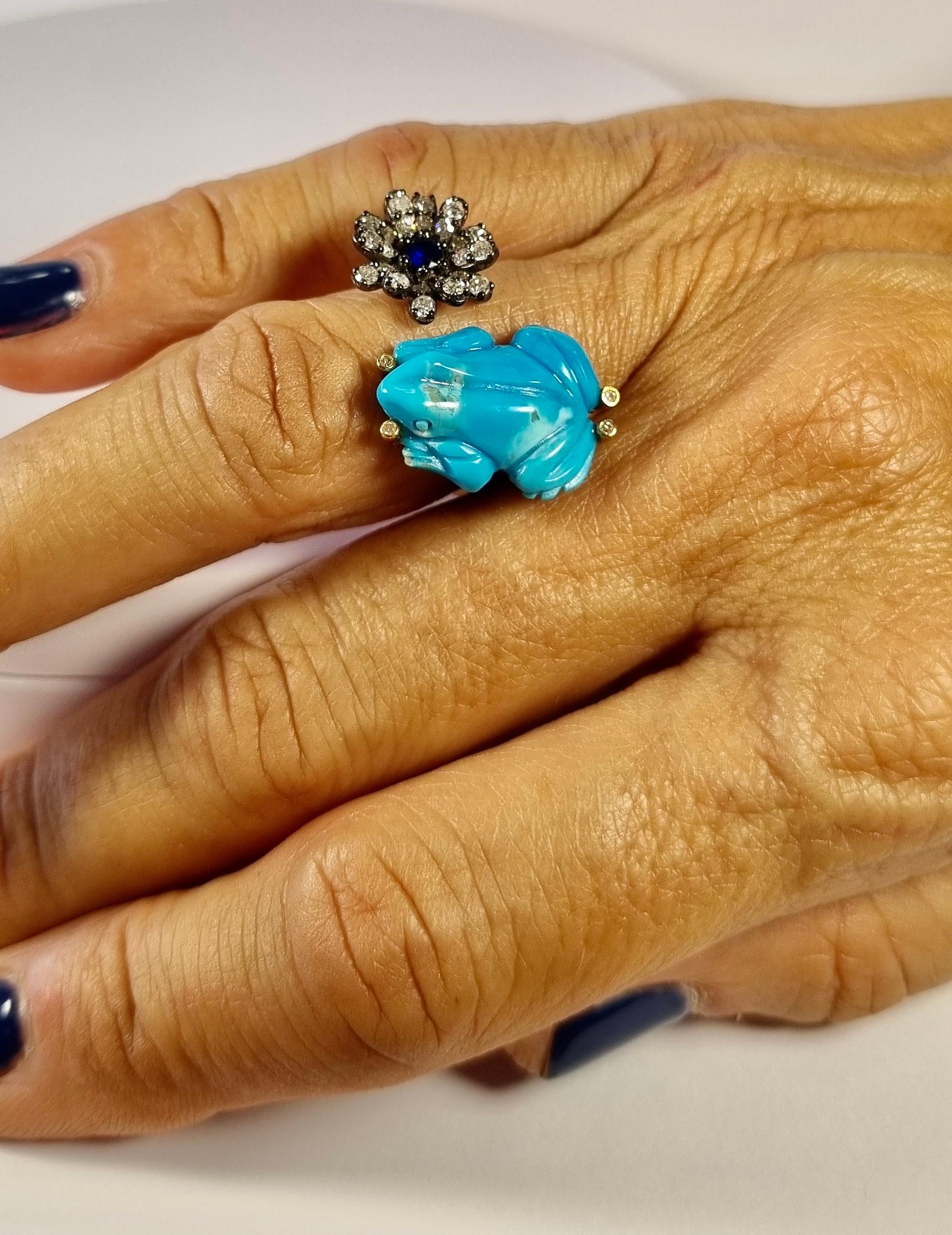 Lucky Frog with Flower Ring Turquoise, Sapphire, Diamonds in 18k Gold & Silver In New Condition For Sale In Bilbao, ES