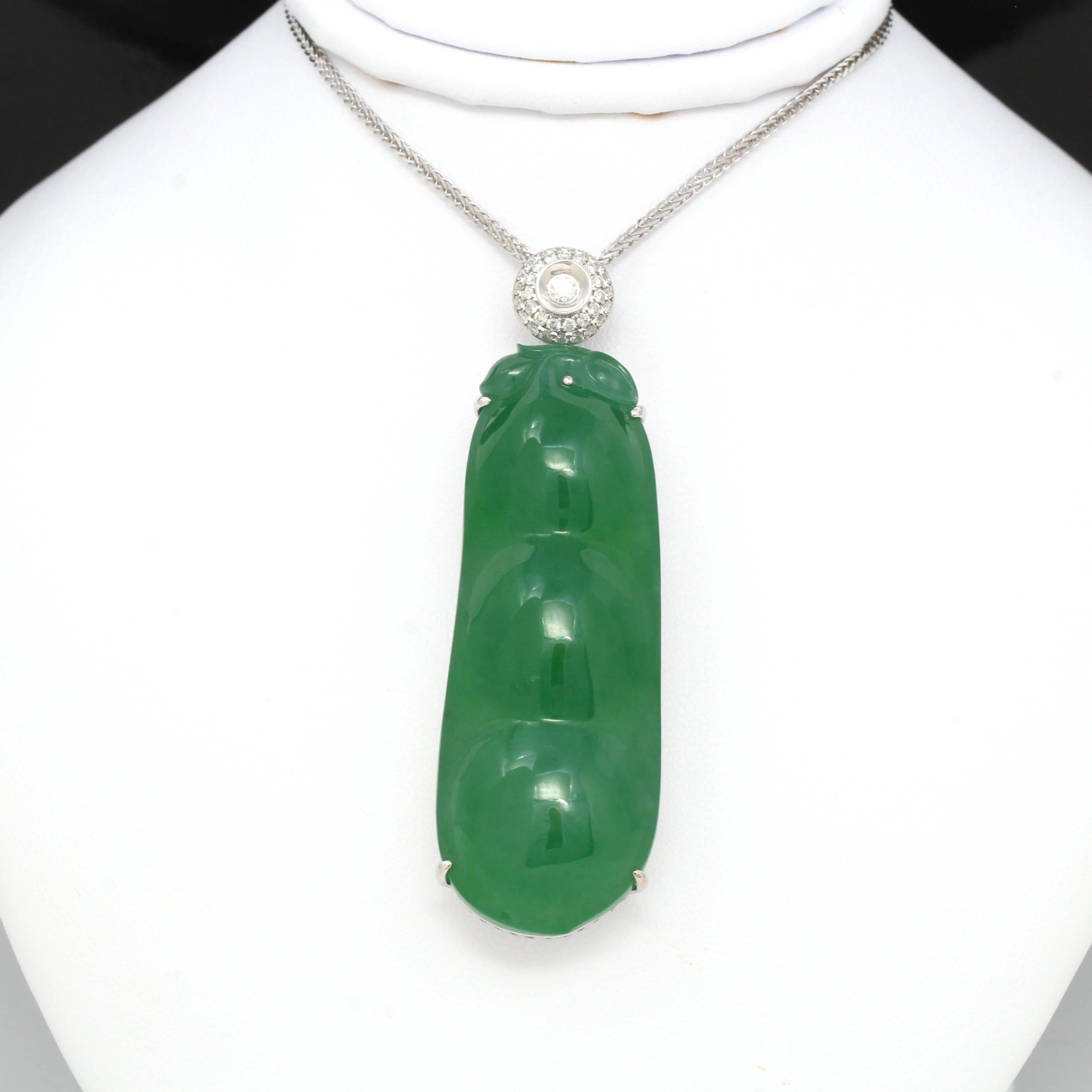 „Lucky Green Pea“ High End Imperial Jadeit Baikalla Jewelry Signatur-Anhänger (Künstler*in) im Angebot