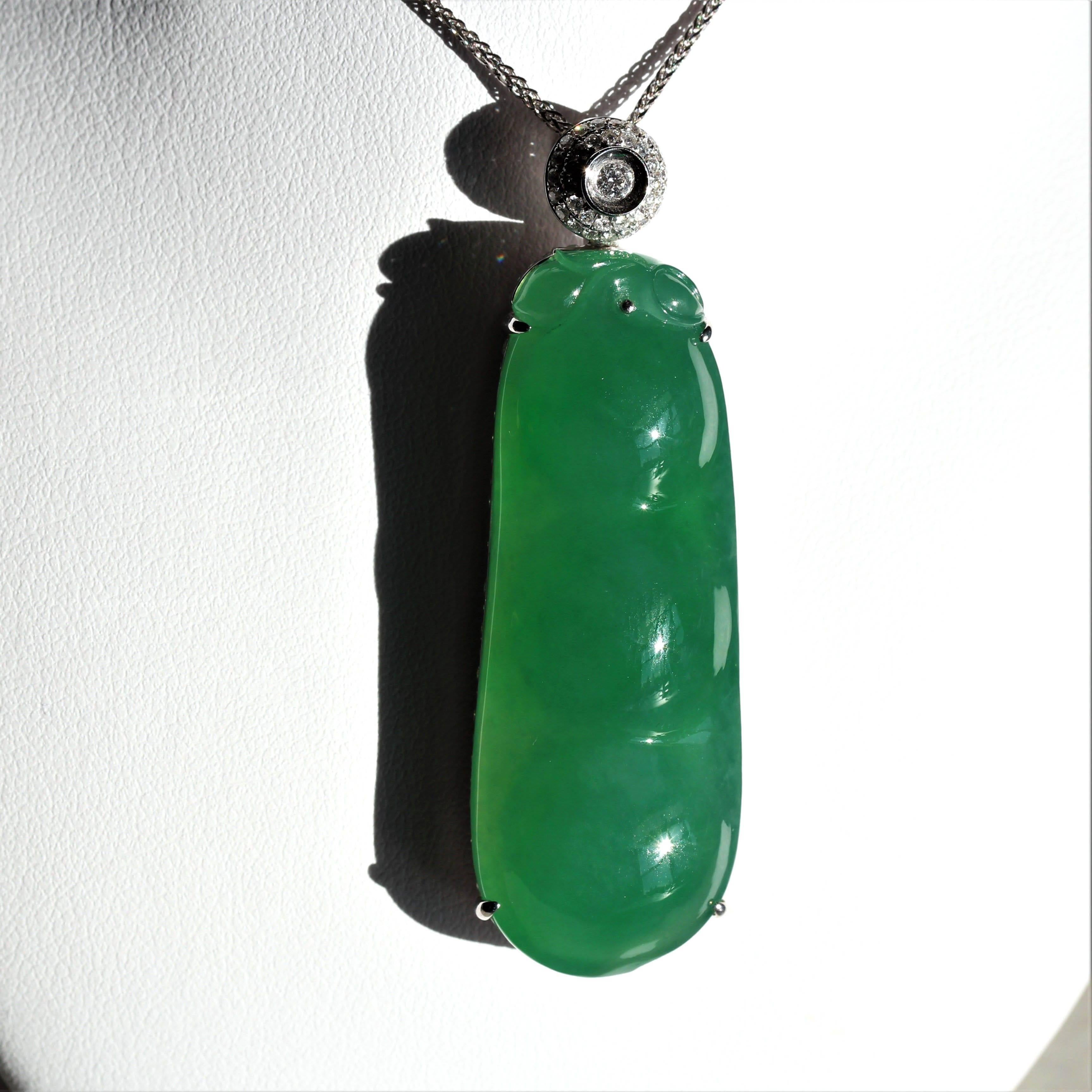 „Lucky Green Pea“ High End Imperial Jadeit Baikalla Jewelry Signatur-Anhänger (Rundschliff) im Angebot