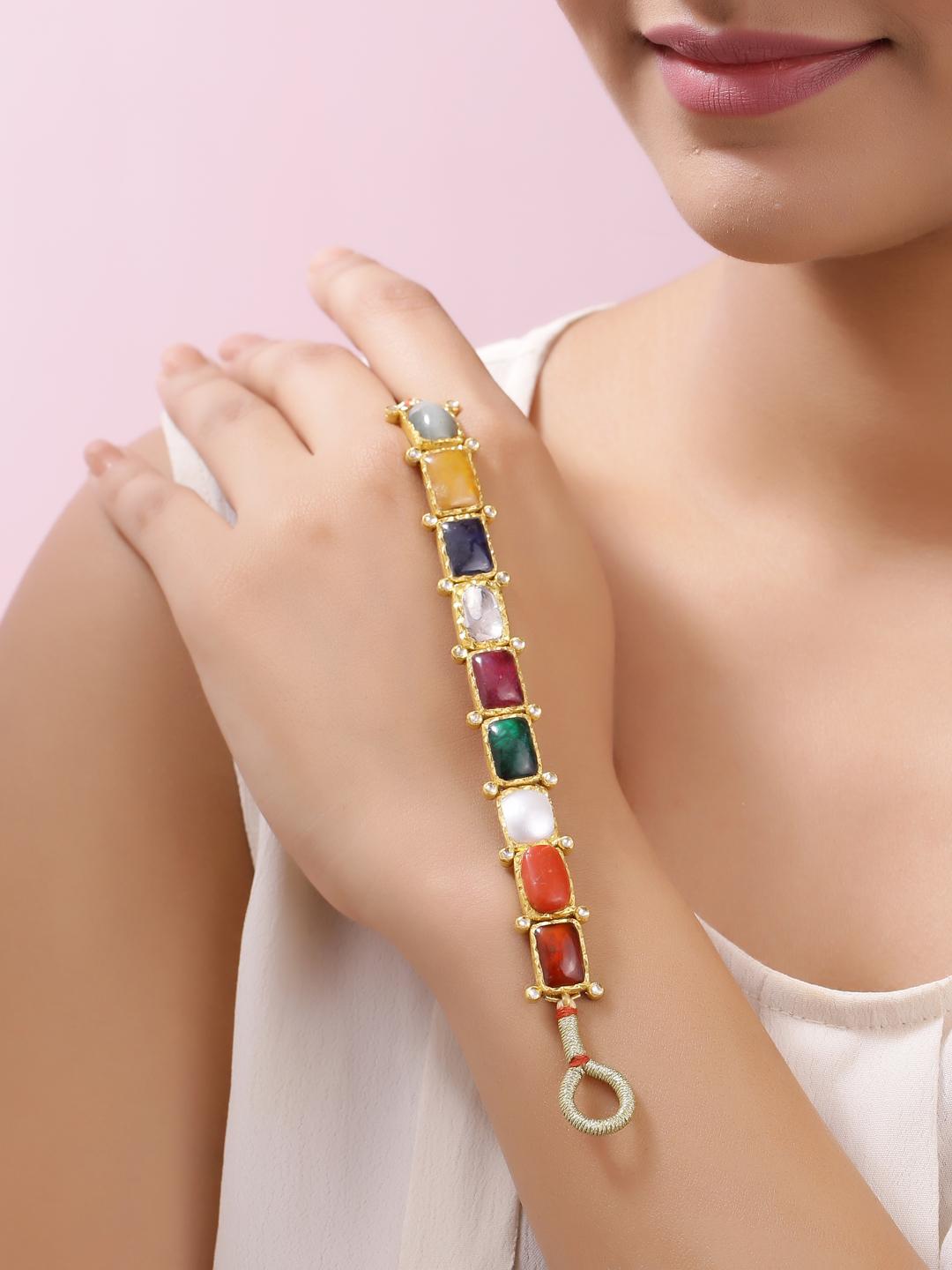 Uncut Lucky Nine Gems Bracelet Handcrafted in 18k Yellow Gold with Enamel at the Back For Sale
