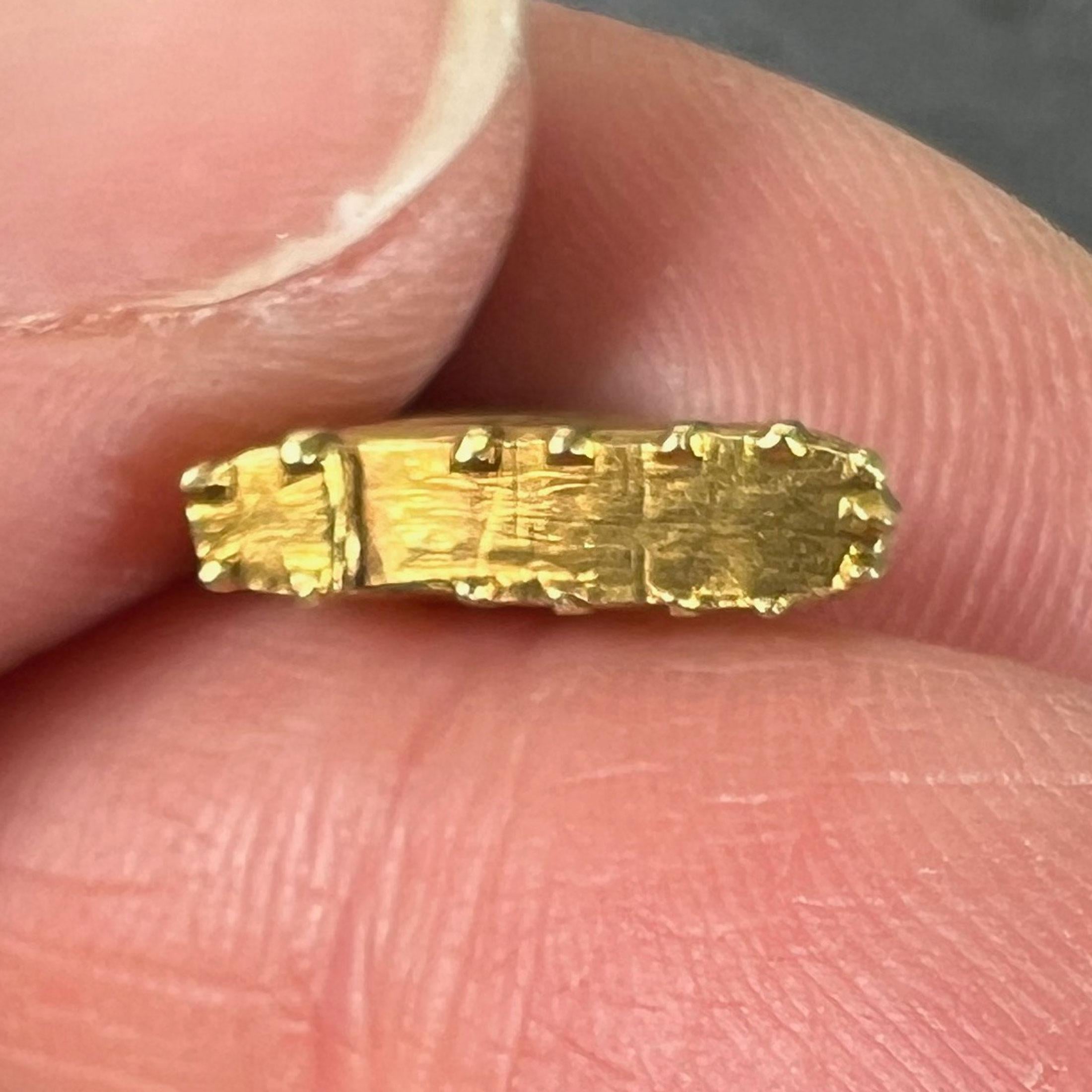 Pendentif Lucky Old Boot en or jaune 18K avec breloque porte-bonheur en vente 4