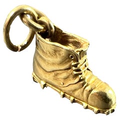 Pendentif Lucky Old Boot en or jaune 18K avec breloque porte-bonheur