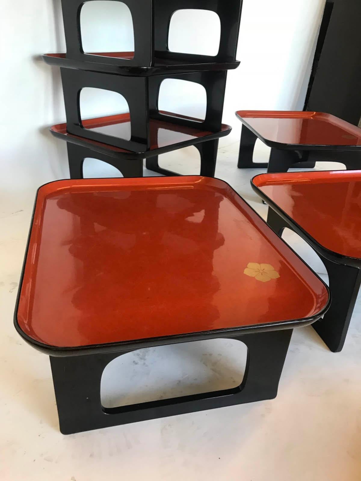 Japonisme Lucky Place Lacquered Trays