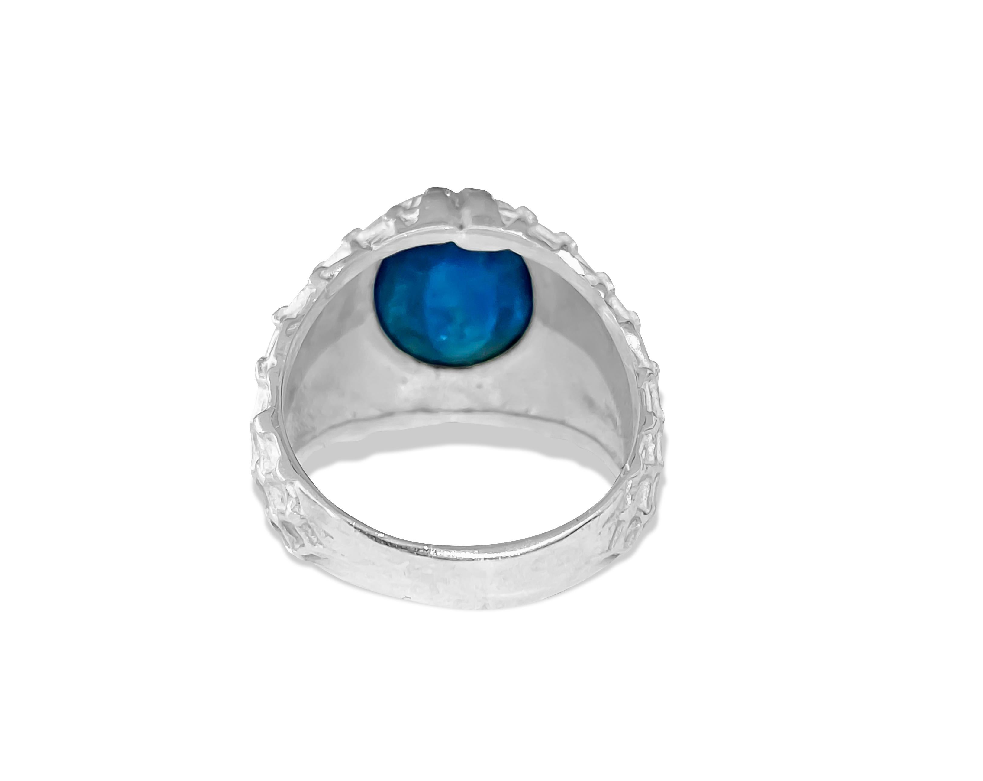 Women's LUCKY, Sterling Silver & Natural 6ct Blue Sapphire Ring For Sale