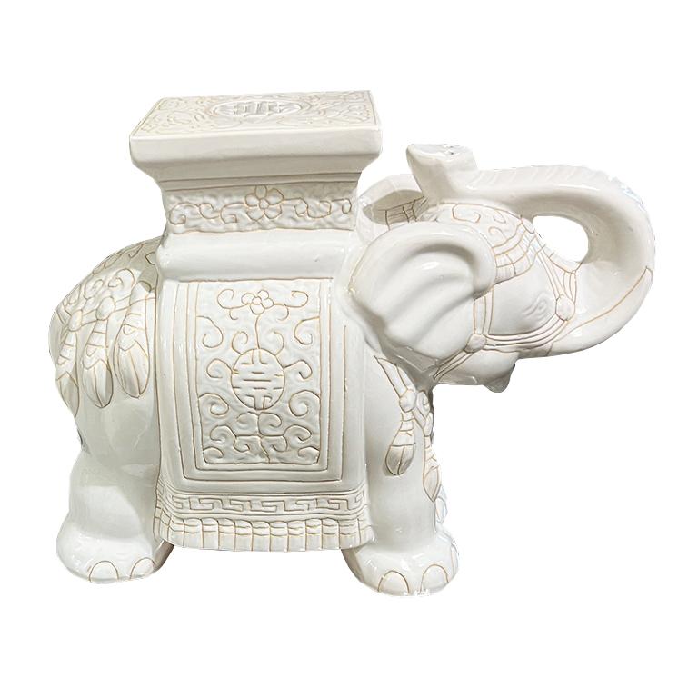 Lucky Vintage Weißer Keramik Elefant Gartenhocker oder Beistelltisch mit asiatischem Motiv (20. Jahrhundert) im Angebot